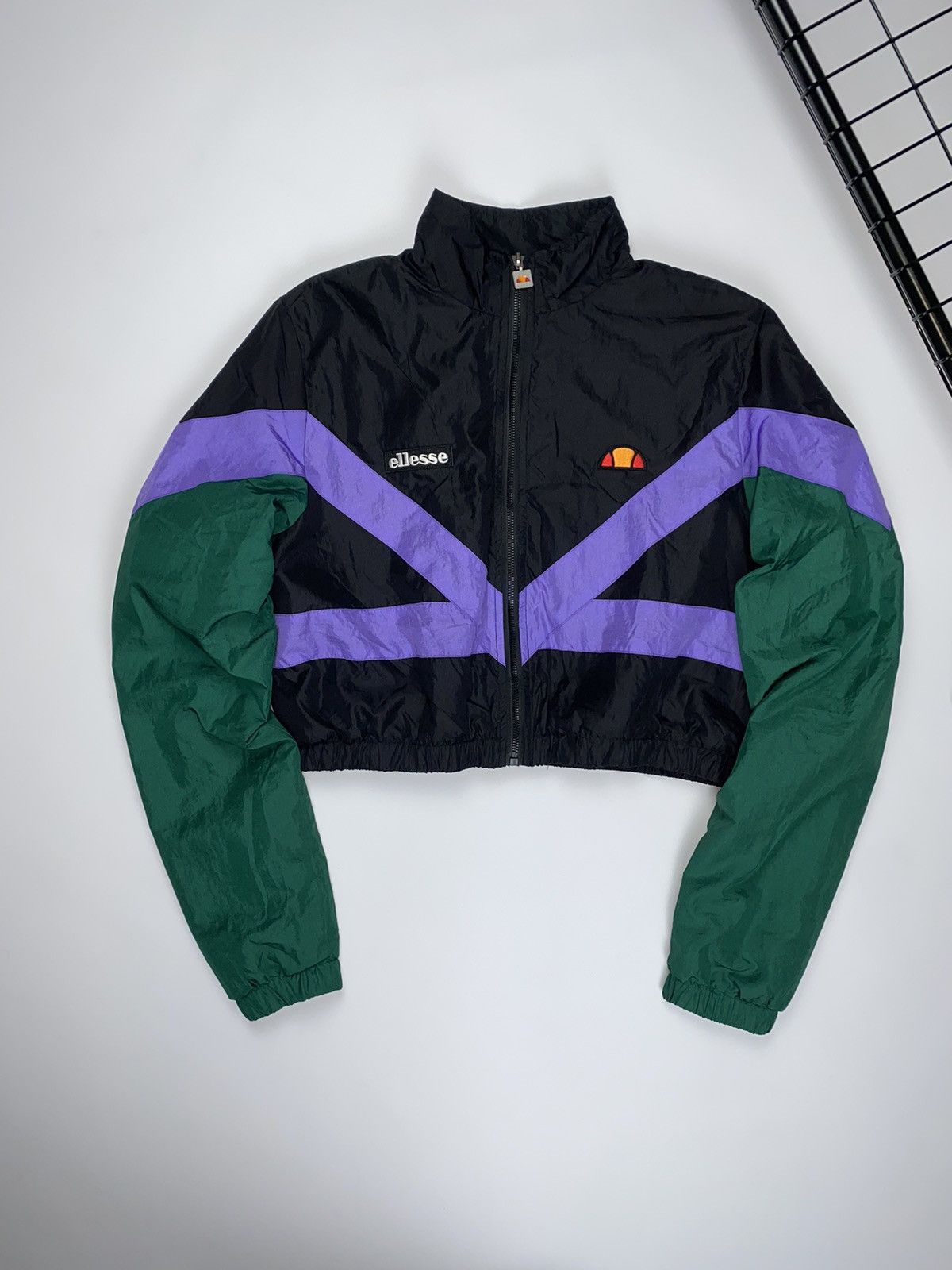 Vintage Vintage Ellesse nylon bomber top jacket size 8 Size M / US 6-8 / IT 42-44 - 2 Thumbnail