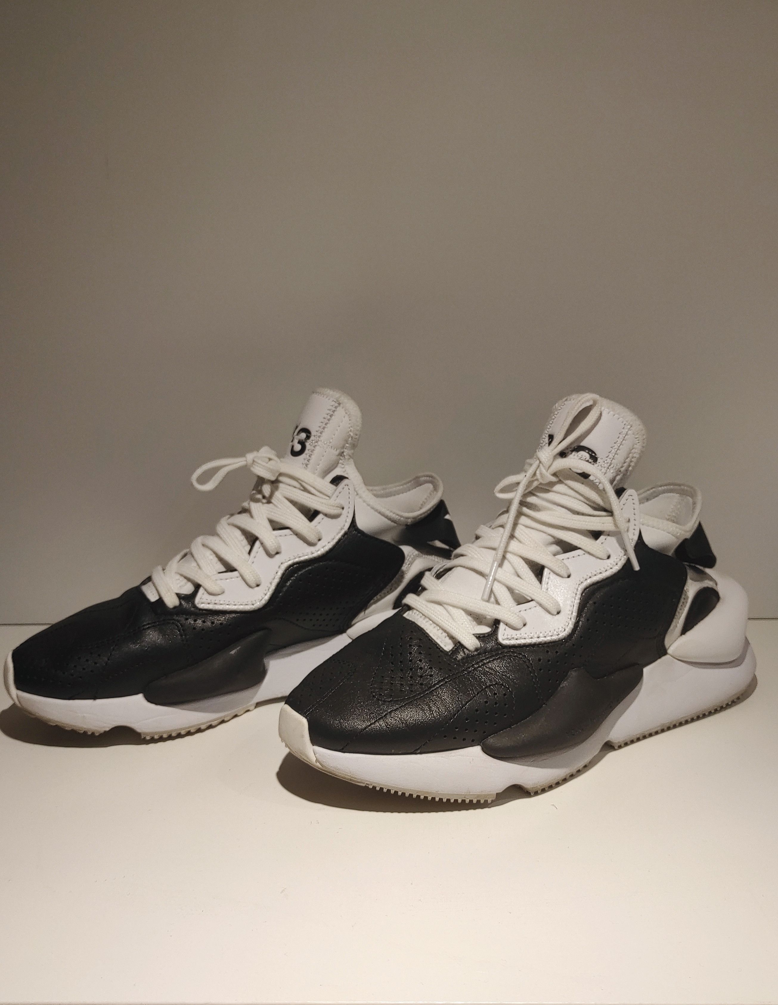 Y-3 Y-3 kaiwa black/white size 7 US Size US 7 / EU 40 - 2 Thumbnail