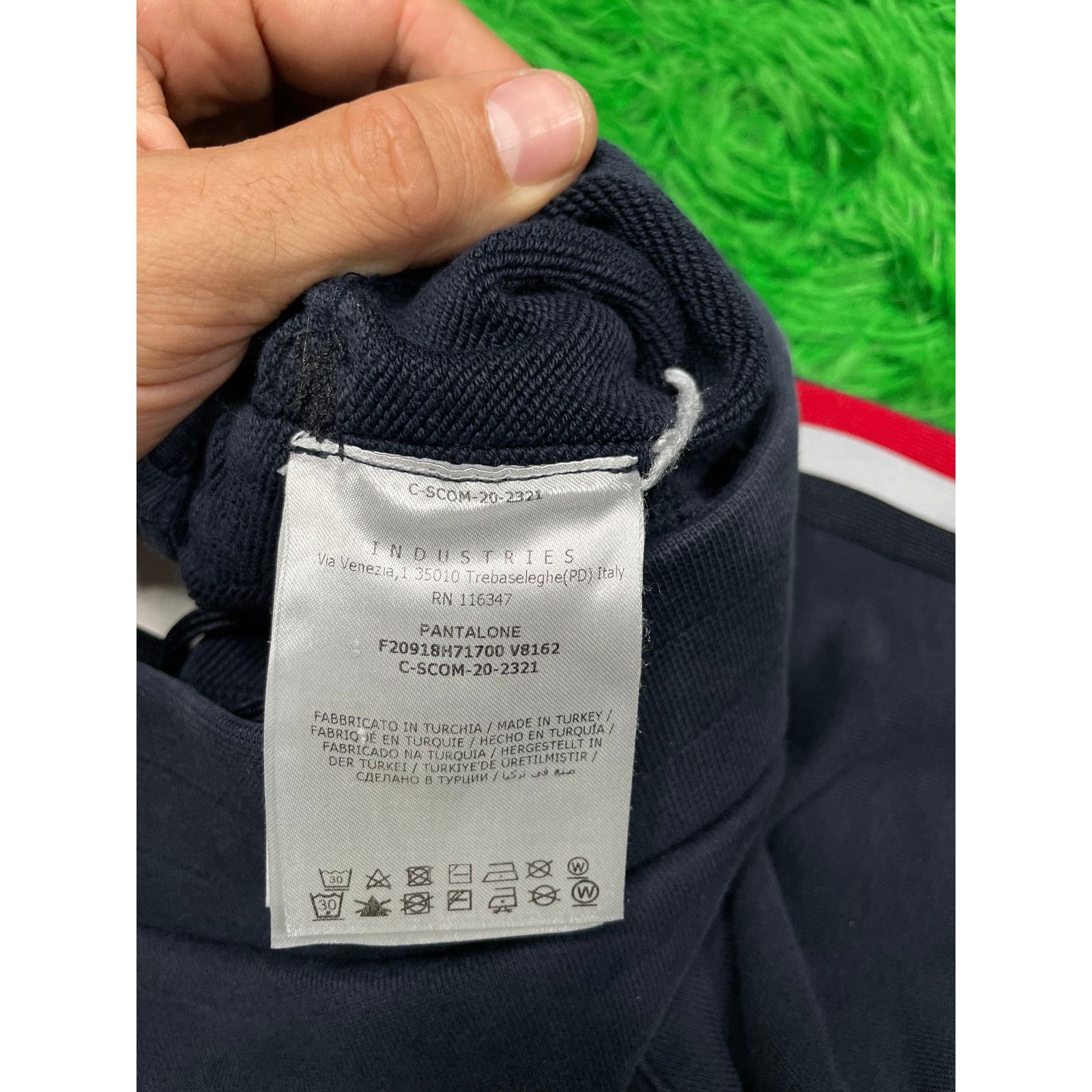 Moncler Moncler Sweats Navy Red Small Used Size US 30 / EU 46 - 4 Thumbnail