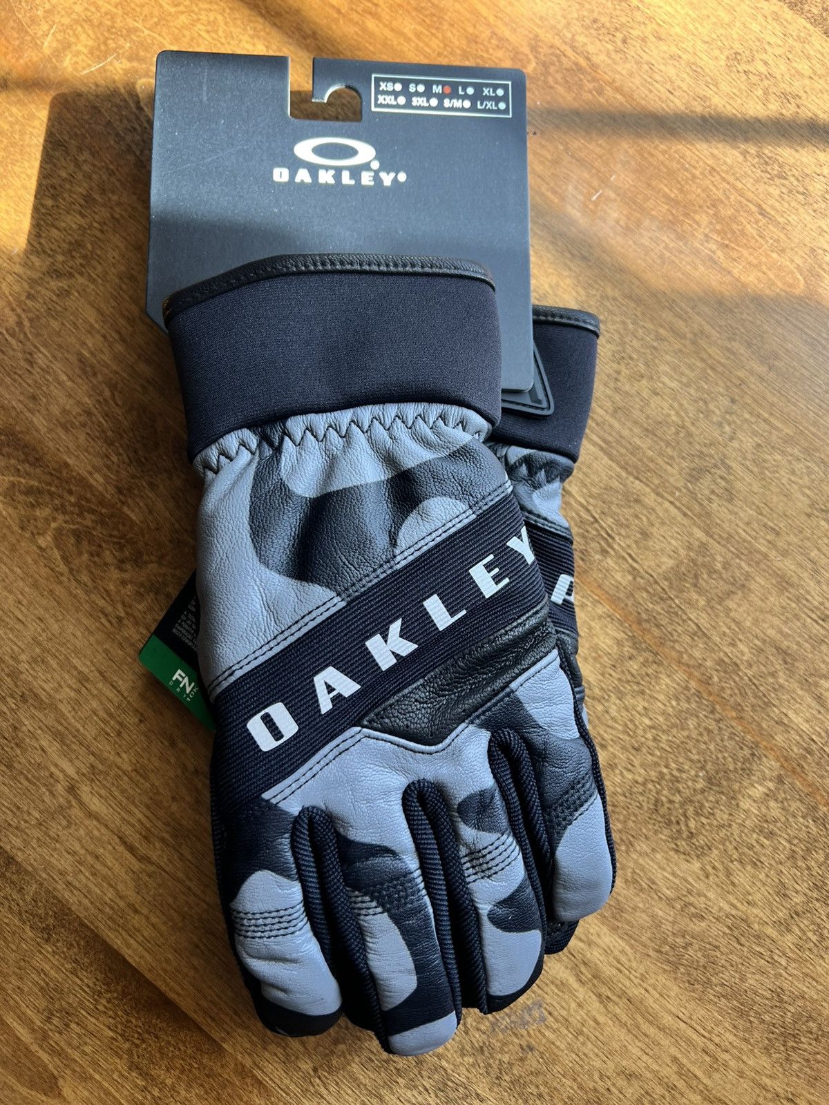 Oakley × Palace Palace Oakley Snow Gloves Black Size ONE SIZE - 3 Thumbnail