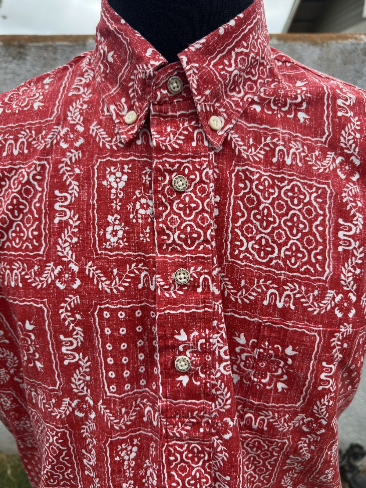 Reyn Spooner PreOwned Reyn Spooner Classic Red Hawaiian Print Men's M Size US M / EU 48-50 / 2 - 3 Thumbnail