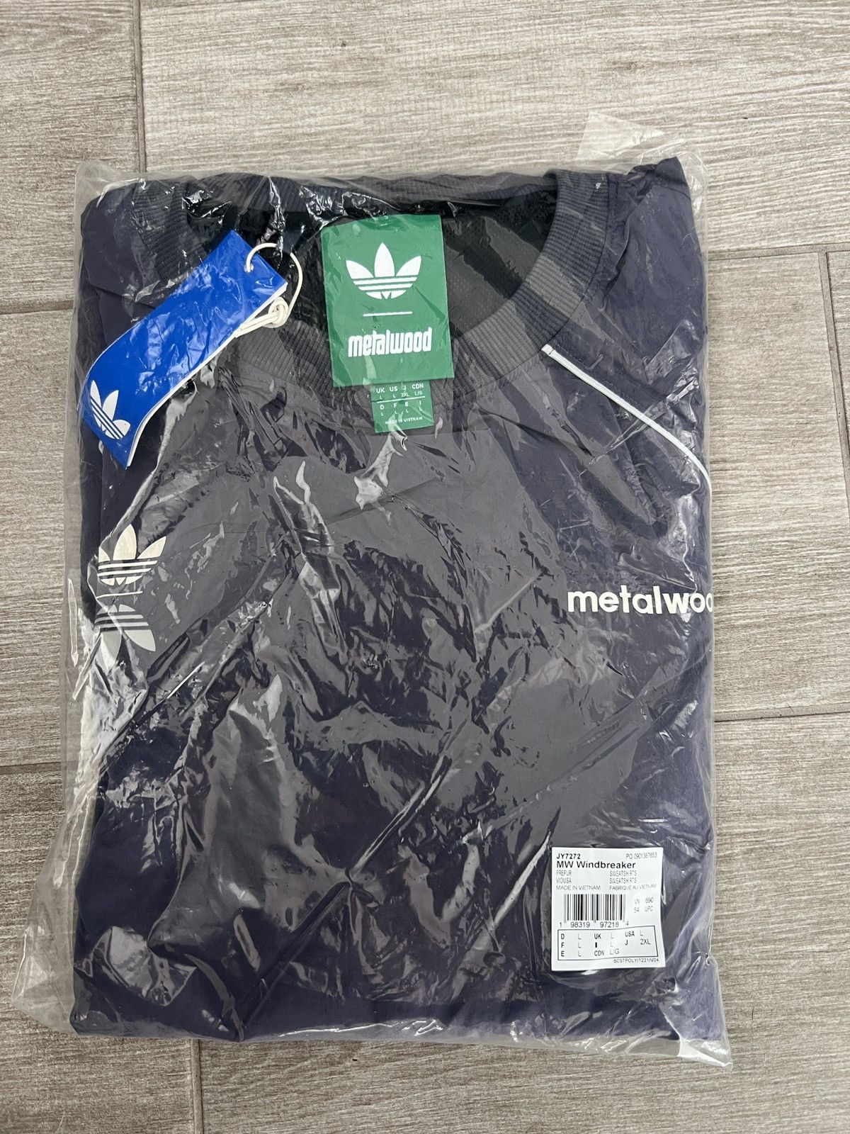 Adidas × Metalwood Studio New w/ one flaw Sz L Metalwood Adidas Sweatshirt Windbreaker Size US L / EU 52-54 / 3 - 1 Thumbnail