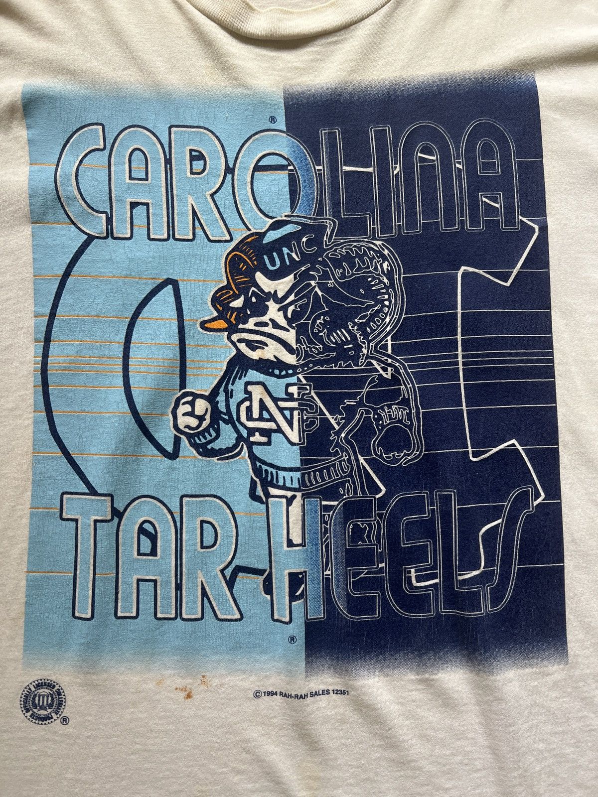 Vintage Vintage 90s UNC Tar Heels Graphic Tee Large Size US L / EU 52-54 / 3 - 2 Thumbnail