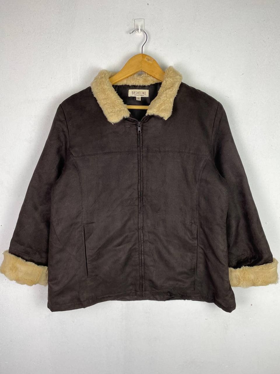 Japanese Brand japanese brand jacket faux fur trim nice design Size L / US 10 / IT 46 - 1 Thumbnail