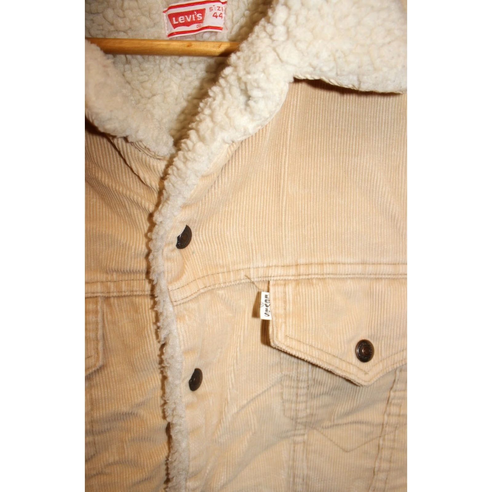 Levi's VINTAGE Levi's Jacket Main Selling Point Brown Corduroy Sherpa Fur 1970s 44 Mens Boys Size US 44 / EU 60 - 4 Thumbnail