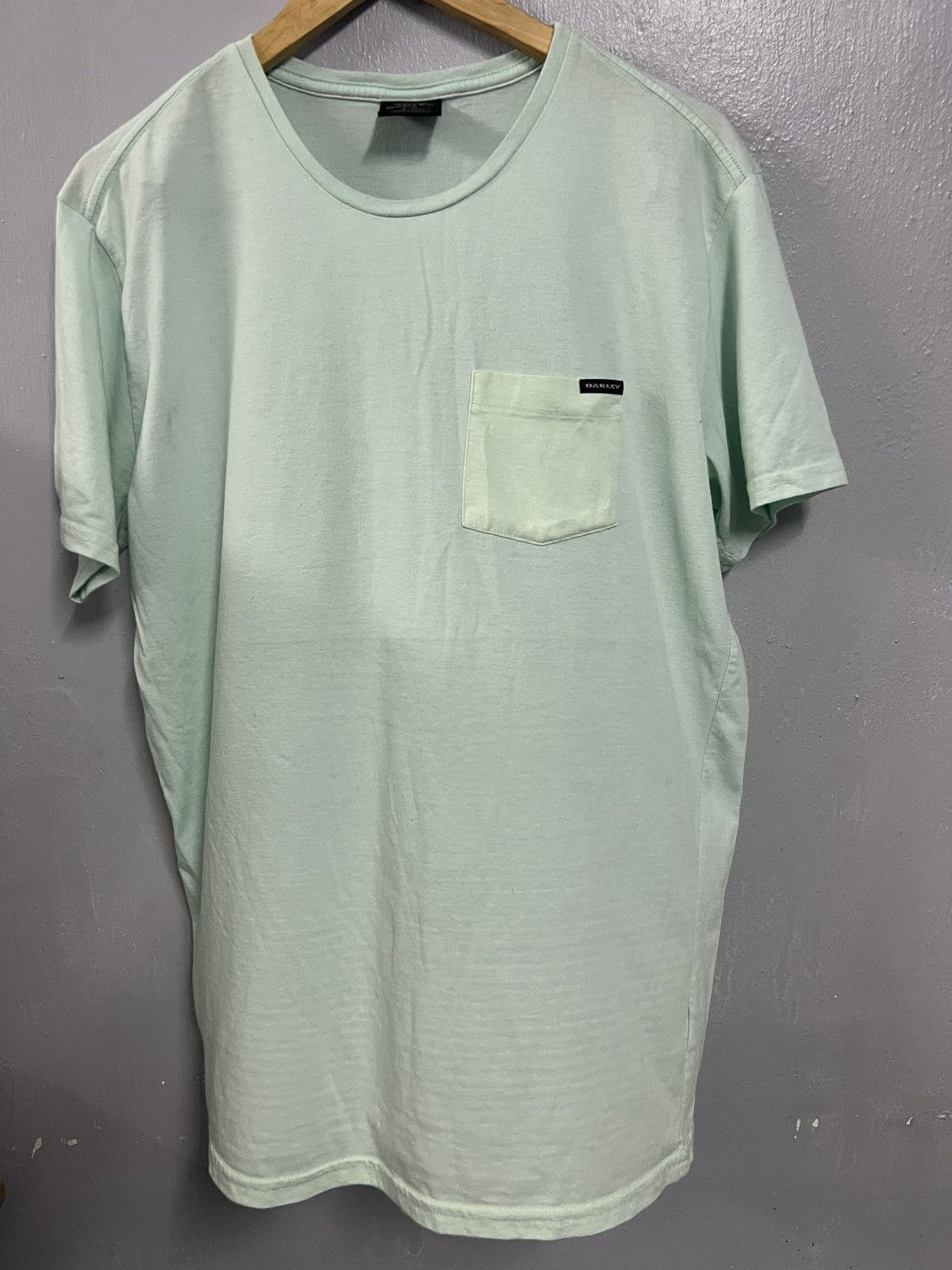 Designer × Oakley Oakley Single Pocket Vintage T-Shirt Size US L / EU 52-54 / 3 - 1 Thumbnail