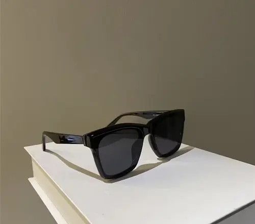 Other Vintage square frame sunglasses Size ONE SIZE - 2 Thumbnail