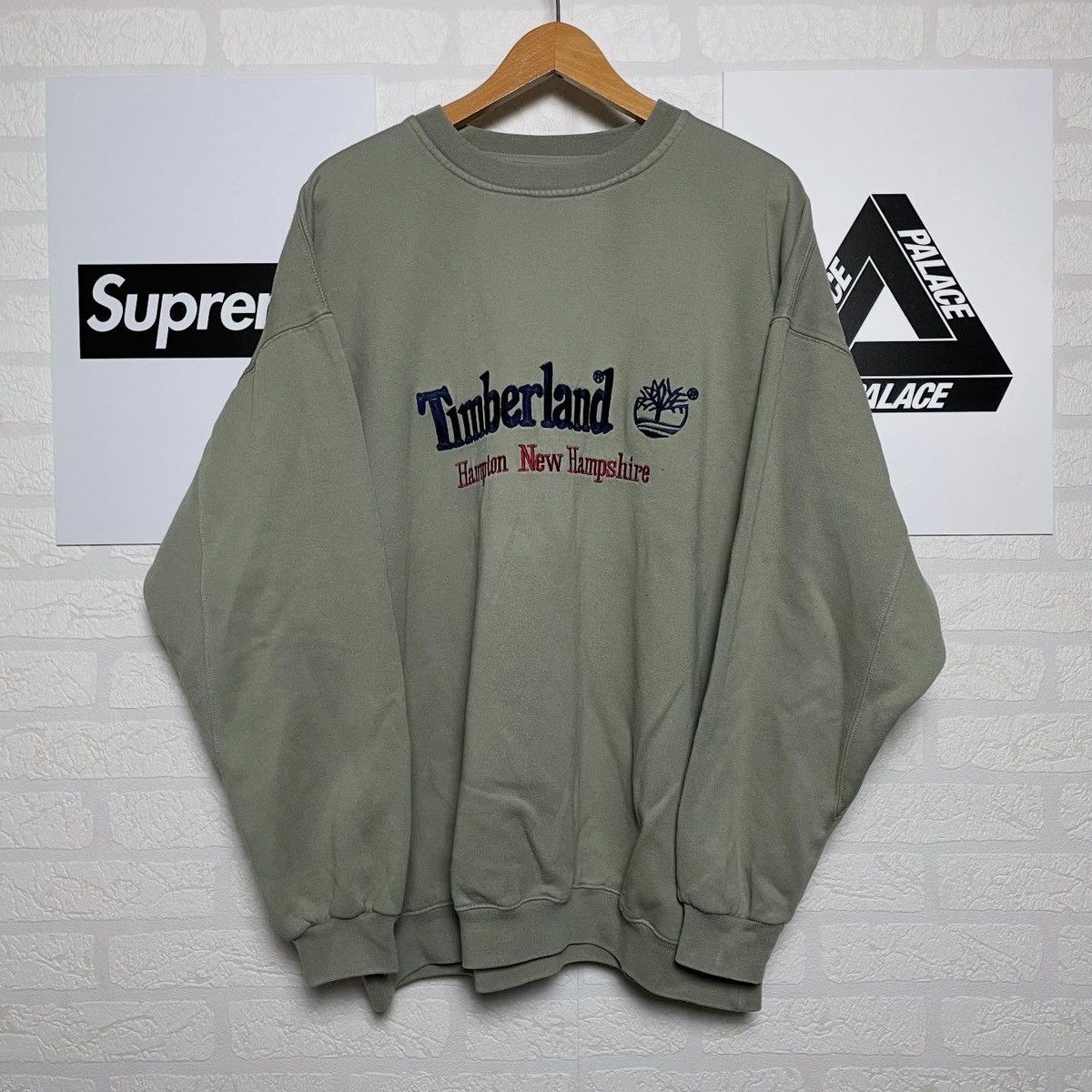 Timberland Vintage Sweatshirt Timberland Centre Big Logo Olive Size US XL / EU 56 / 4 - 1 Thumbnail