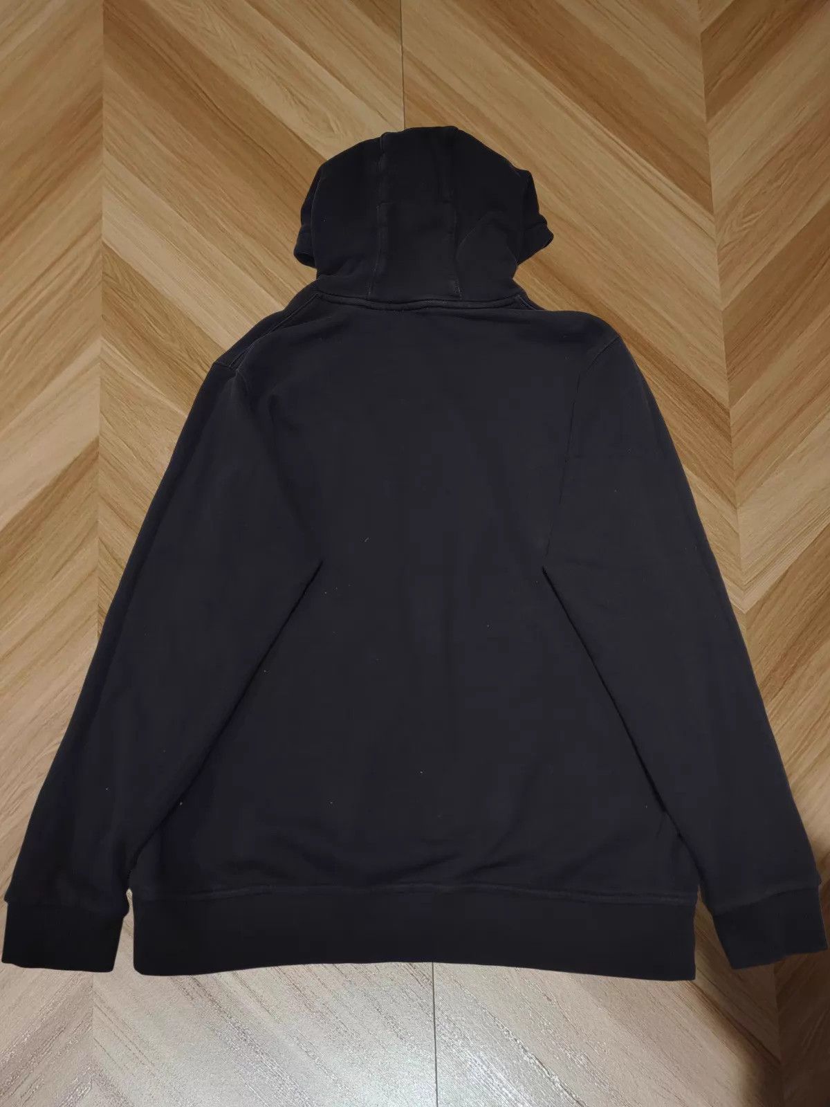 Burberry Burberry Black Logo Print Hoodie XL Size US XL / EU 56 / 4 - 2 Thumbnail