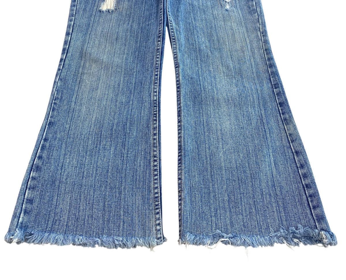 Japanese Brand Japanese Brand Light Wash Hairy Leg Flare Style Jeans Size US 32 / EU 48 - 5 Thumbnail