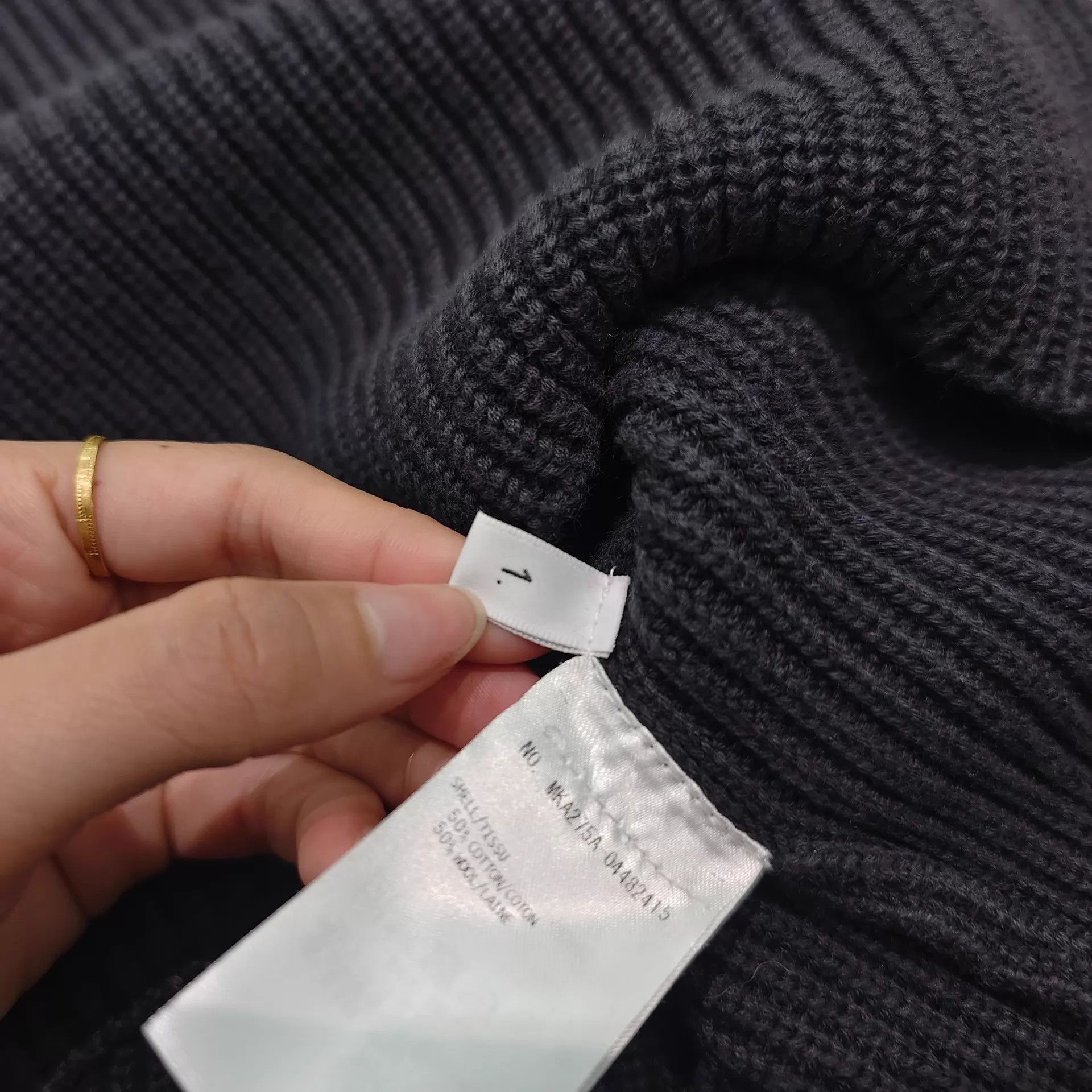 Thom Browne Thom Browne Wool Off-Shoulder Knit Sweater 1 99 New Size S / US 4 / IT 40 - 6 Thumbnail