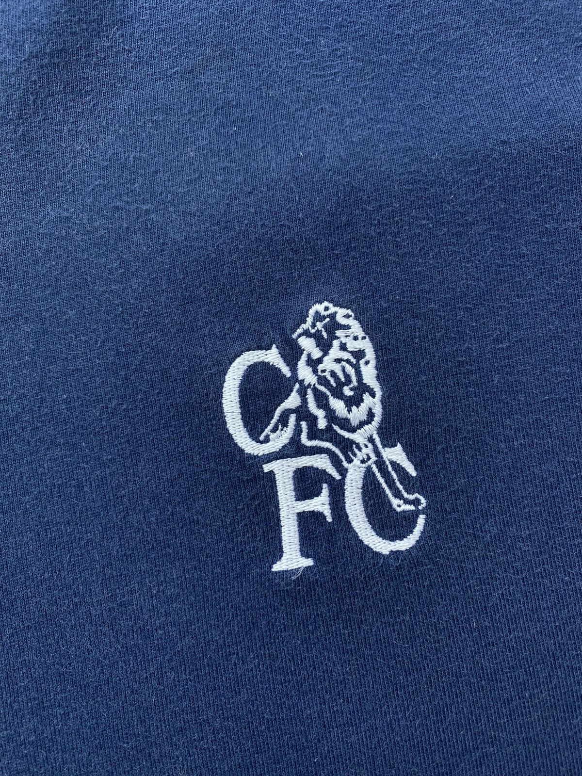 Chelsea Soccer Vintage 00’s Navy Umbro Chelsea Tee✨ Size US L / EU 52-54 / 3 - 6 Thumbnail