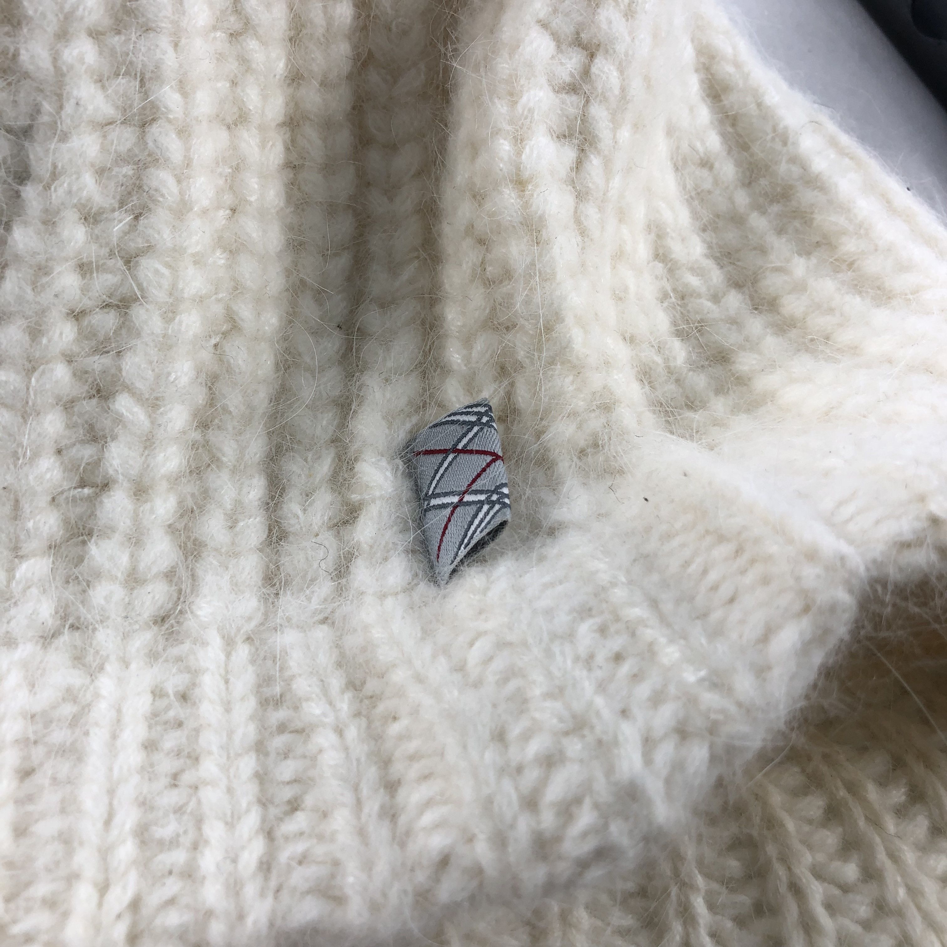 Ellesse Ellesse Snowcap Winter Hat Beanie B111 Size ONE SIZE - 4 Thumbnail