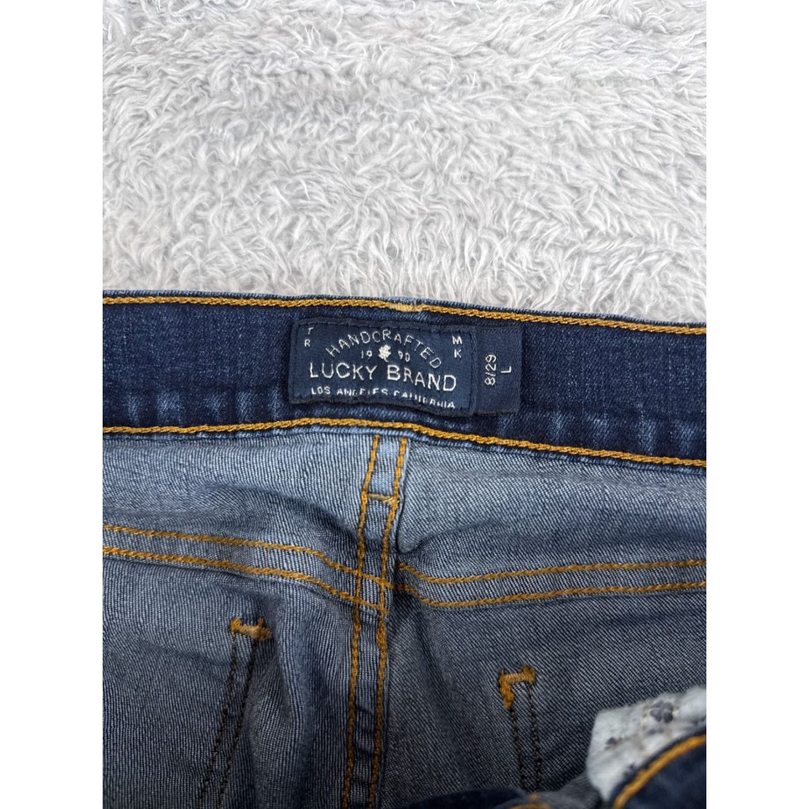 Lucky Brand VINTAGE Lucky Brand Jeans Women 8 Blue Denim Bootcut Mid Rise 28x33 5-Pocket Design Ladies Womens Jeans Blue USA 90s? Size 30" / US 8 / IT 44 - 6 Thumbnail