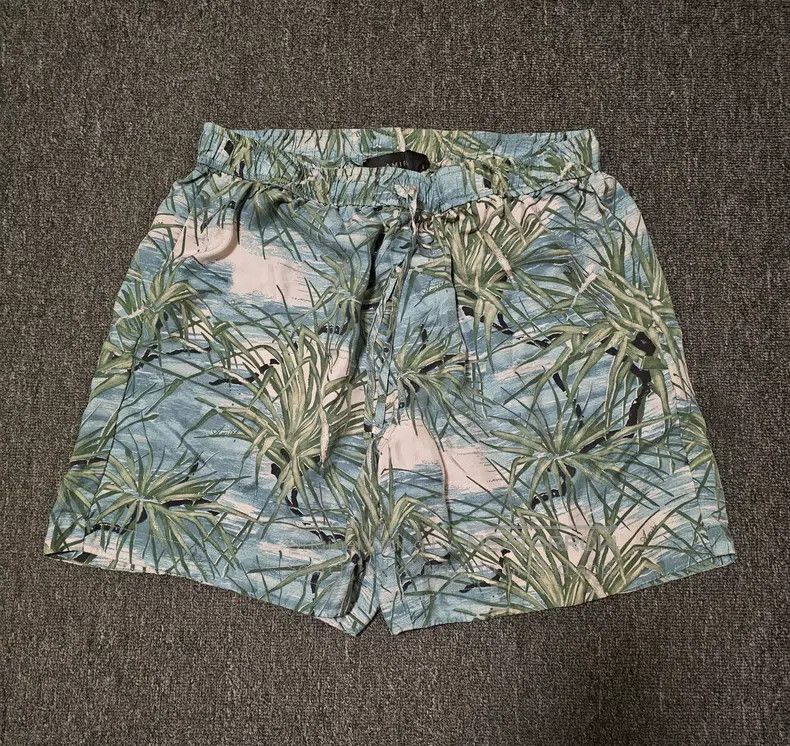 Amiri Amiri Size XL Silk Short Pants Size US 27 - 1 Thumbnail