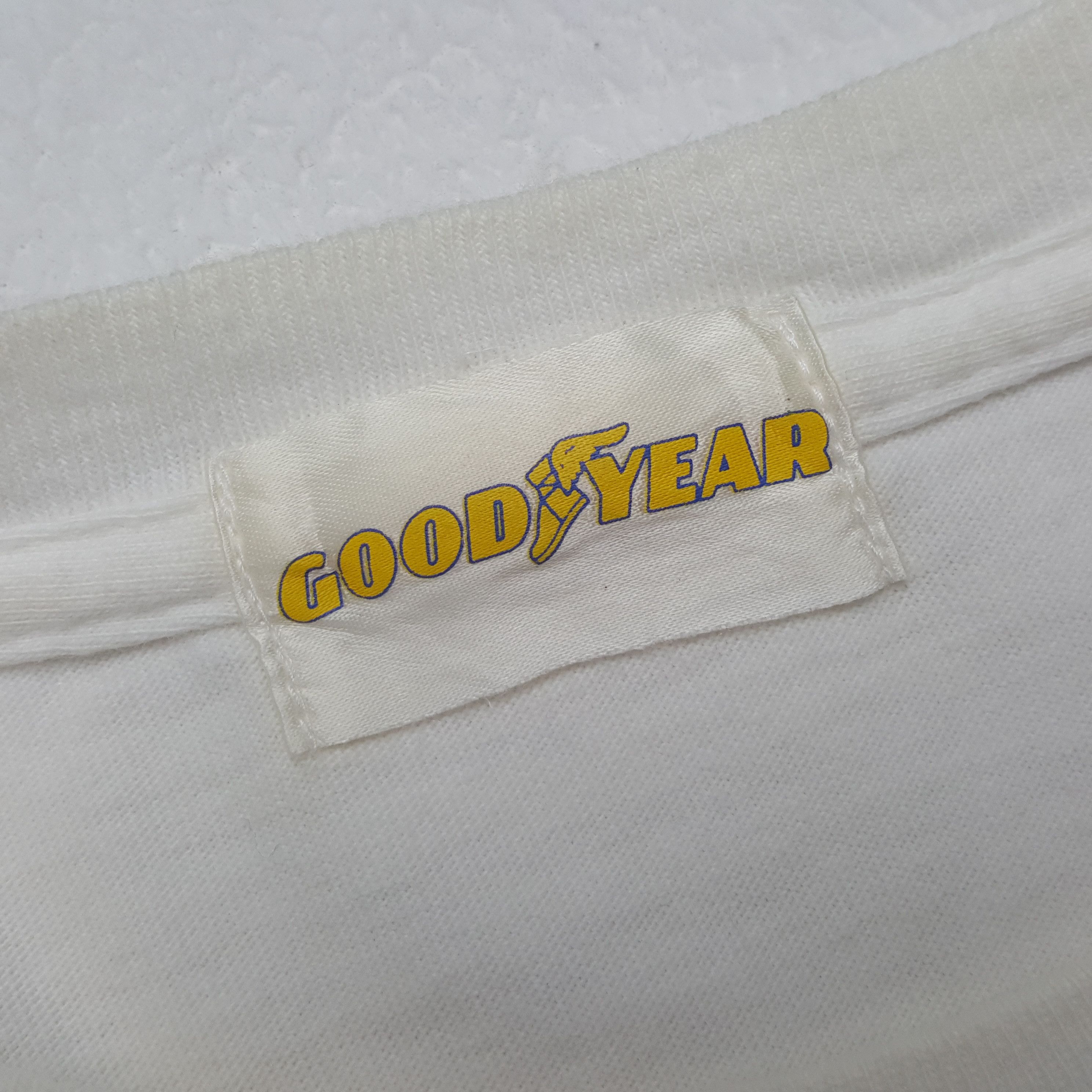Other Vintage Good Year Racing Formula One T-shirt RR3 Size US M / EU 48-50 / 2 - 5 Thumbnail