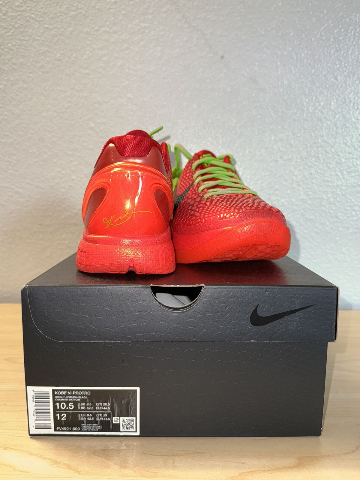 Nike Nike Kobe 6 Protro Reverse Grinch Size US 10.5 / EU 43-44 - 3 Thumbnail