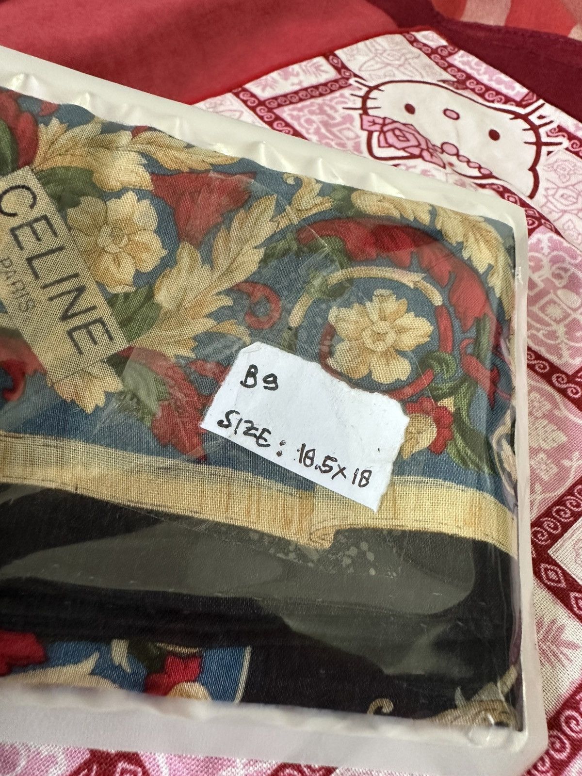 Vintage Vintage Celine Handkerchief/ Neckerchief/ Bandana Size ONE SIZE - 14 Thumbnail