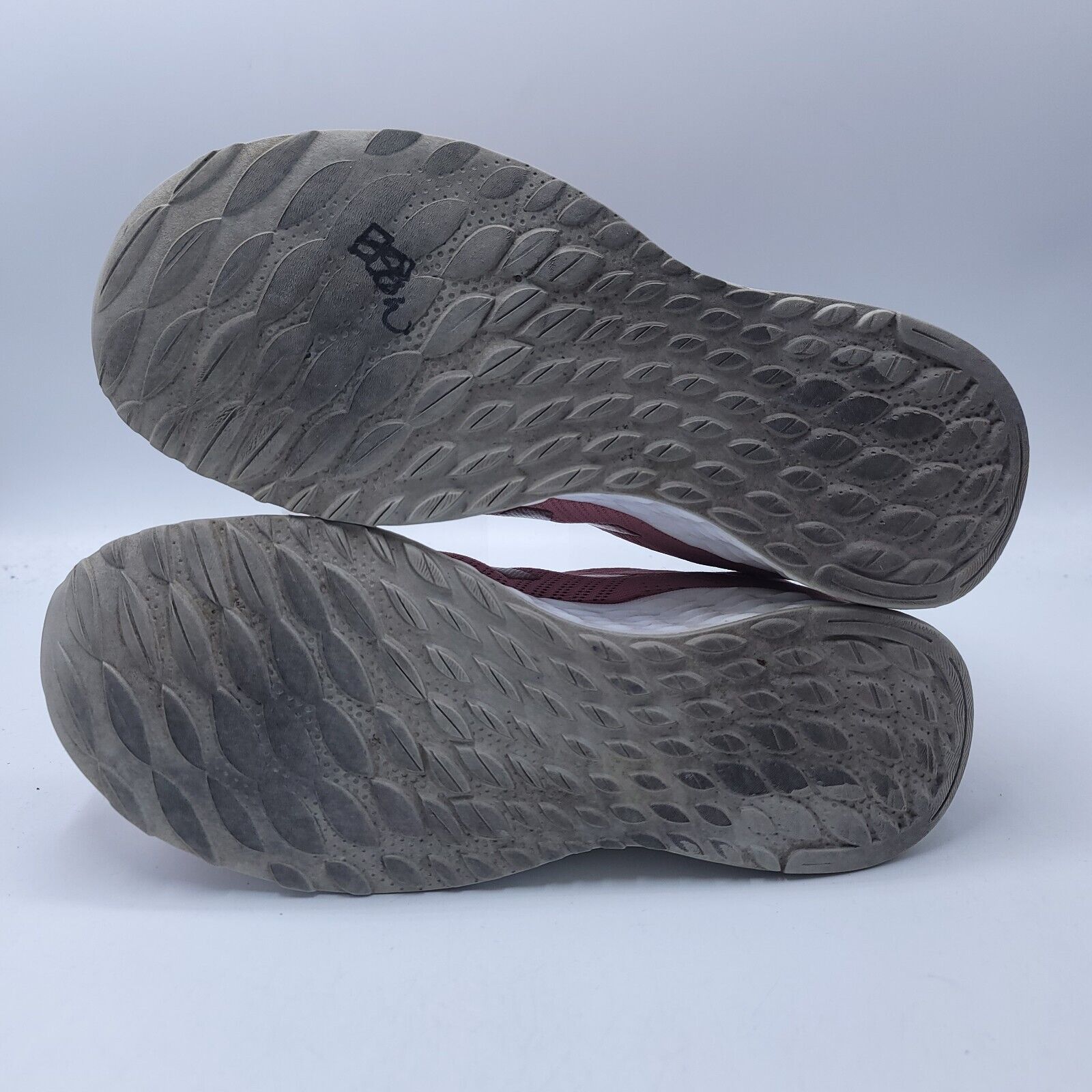 New Balance New Balance Fresh Foam Arishi Shoe Womens Size 9 WARISCD1 Size US 9 / IT 39 - 7 Thumbnail