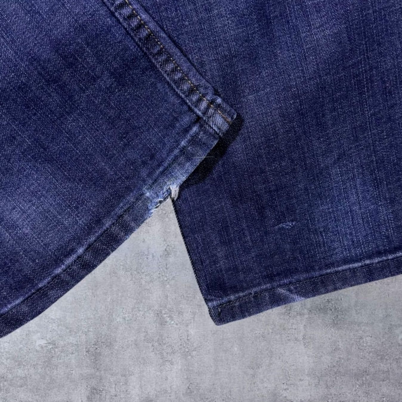 Levi's Levi's Jeans 627 Straight Denim Blue Cotton Elastane Blend 32 x 32 Womens Regular Zip Fly Button Fastening 88% Cotton 12% Elastane Size 24" / US 00 / IT 34 - 7 Thumbnail