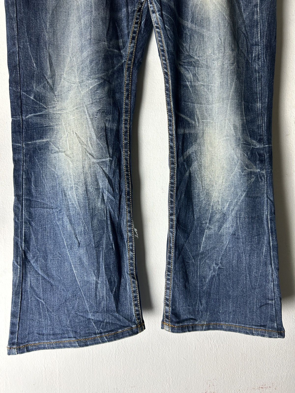 If Six Was Nine Red Pepper Union Jack Punk Flare Jeans Size US 36 / EU 52 - 8 Thumbnail