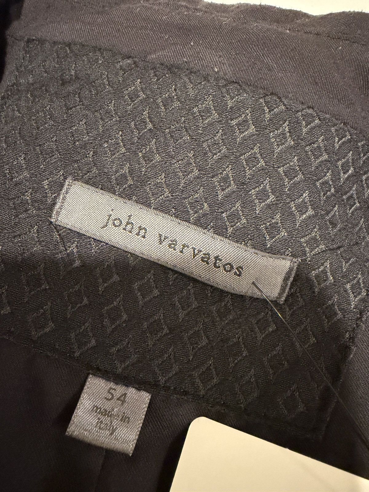 John Varvatos John varvatos diamond blazer. 54/44. $1495 Size 44R - 4 Thumbnail