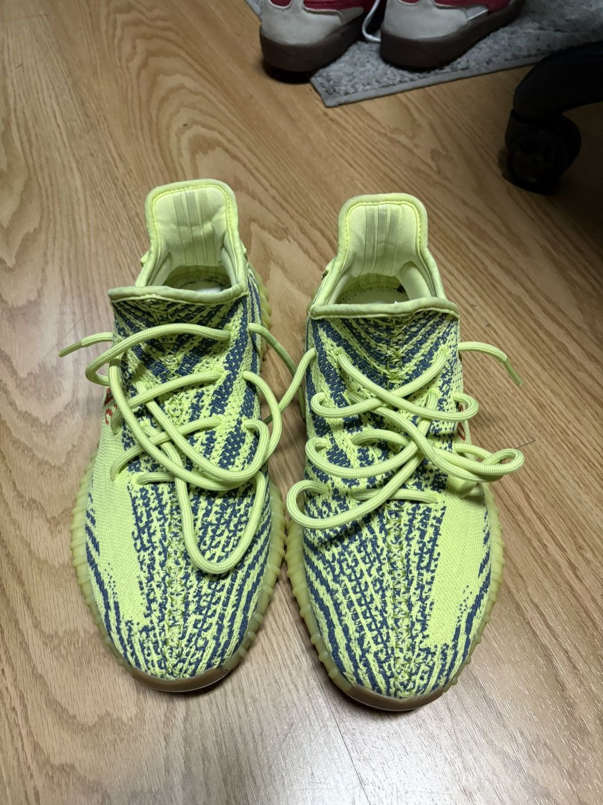 Adidas Adidas Yeezy Boost 350 V2 Size US 9.5 / EU 42-43 - 8 Thumbnail