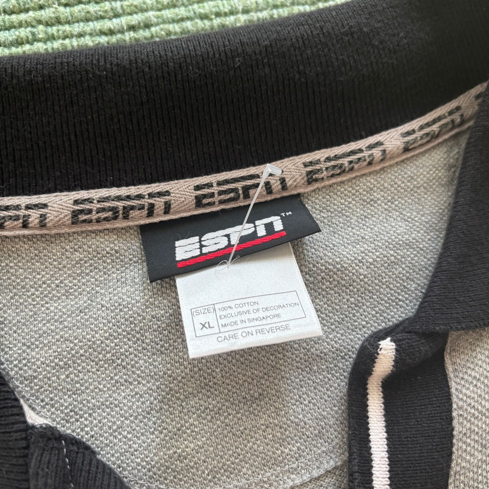 Vintage Vintage Y2K Baggy Oversize ESPN Polo Shirt XL/XXL Size US XL / EU 56 / 4 - 3 Thumbnail