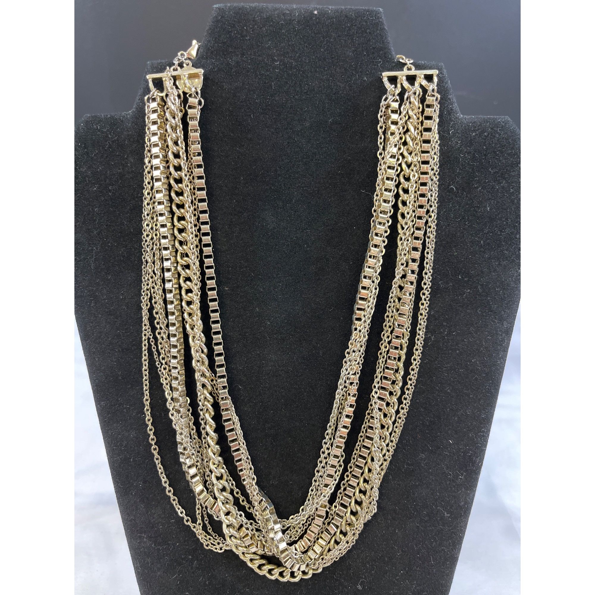 Other Vintage Womens Gold 12 Strands Chain Necklace SKU 6403 Size ONE SIZE - 1 Thumbnail