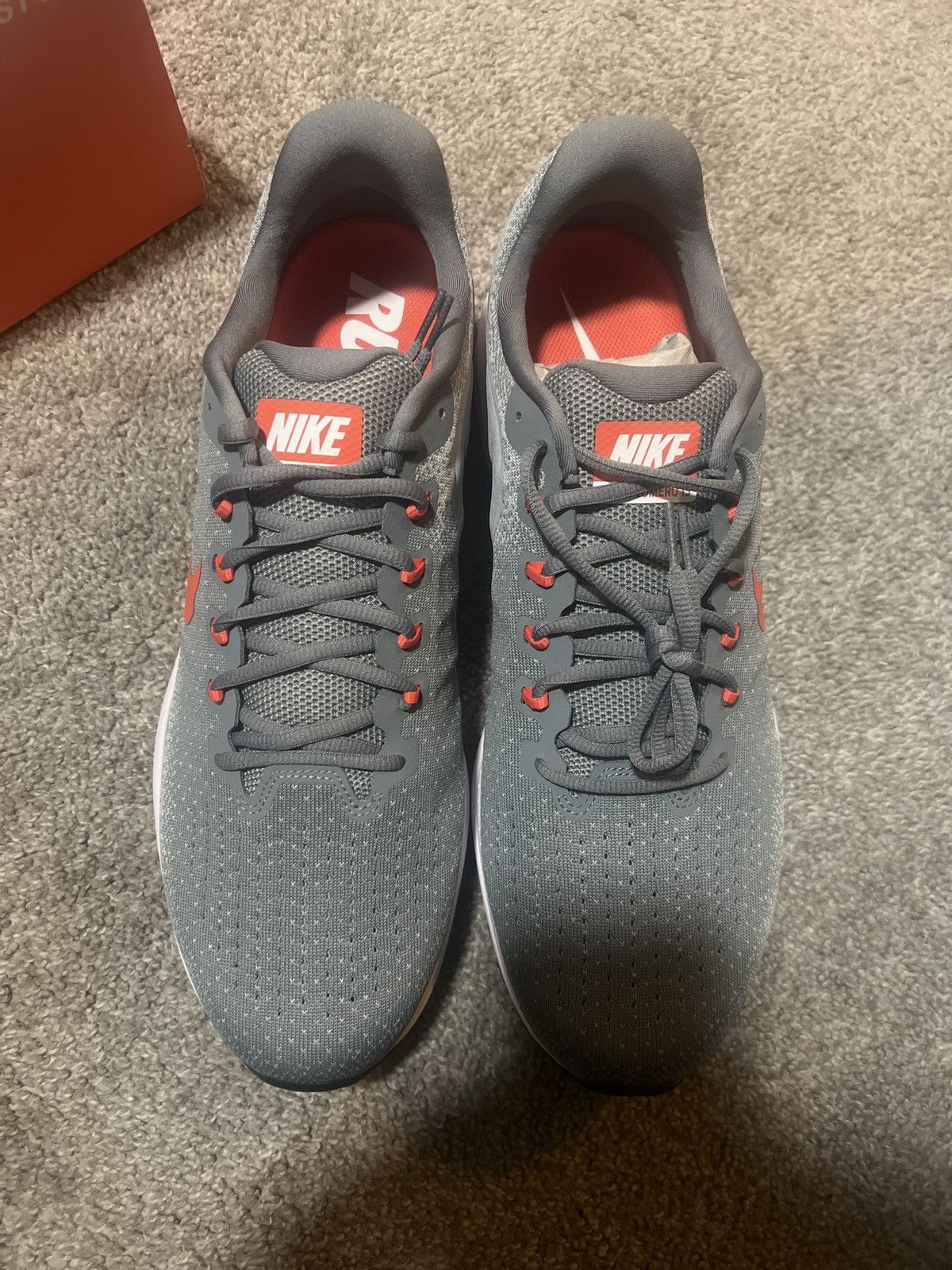 Nike Nike Zoom Vomero 13 Size US 15 / EU 48 - 5 Thumbnail