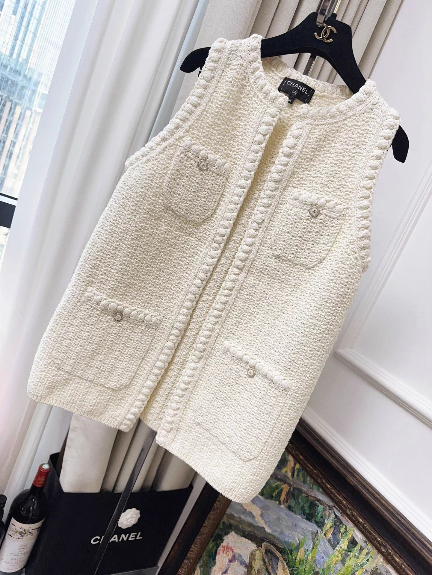 Chanel Chanel 22S Ivory 4-Pocket Knit Midlength Vest 36 Size XS / US 0-2 / IT 36-38 - 1 Thumbnail