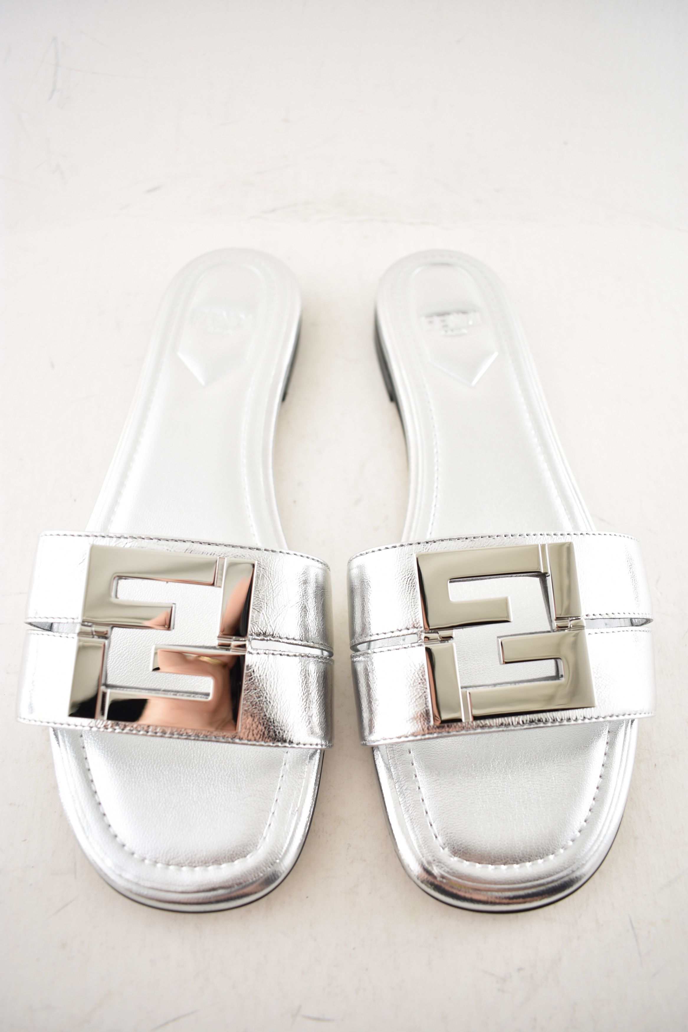 Fendi Fendi Fold Argento FF Monogram Logo Slide Flat Sandal 37 Size US 7 / IT 37 - 11 Thumbnail