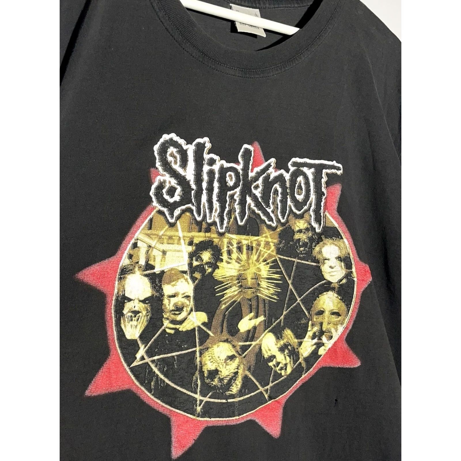 Gildan VINTAGE Slipknot Band Rock T-Shirt XL Black Cotton Gildan Short Sleeve Crew Neck Men Striped Logo 2000s Y2k Vintage Rock Band Drill Rare Size US XL / EU 56 / 4 - 3 Thumbnail