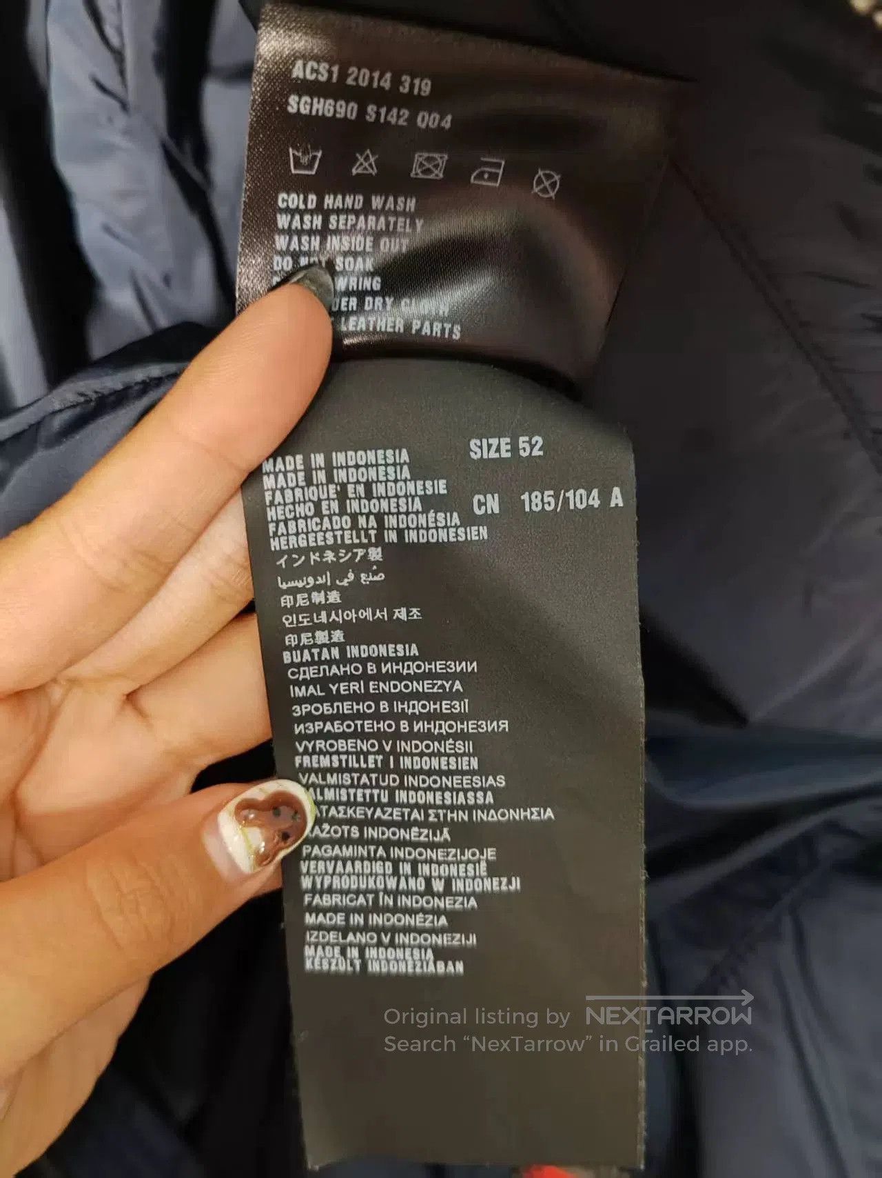 Prada Prada Nylon Jacket with Metal Triangle Logo. Size US M / EU 48-50 / 2 - 4 Thumbnail