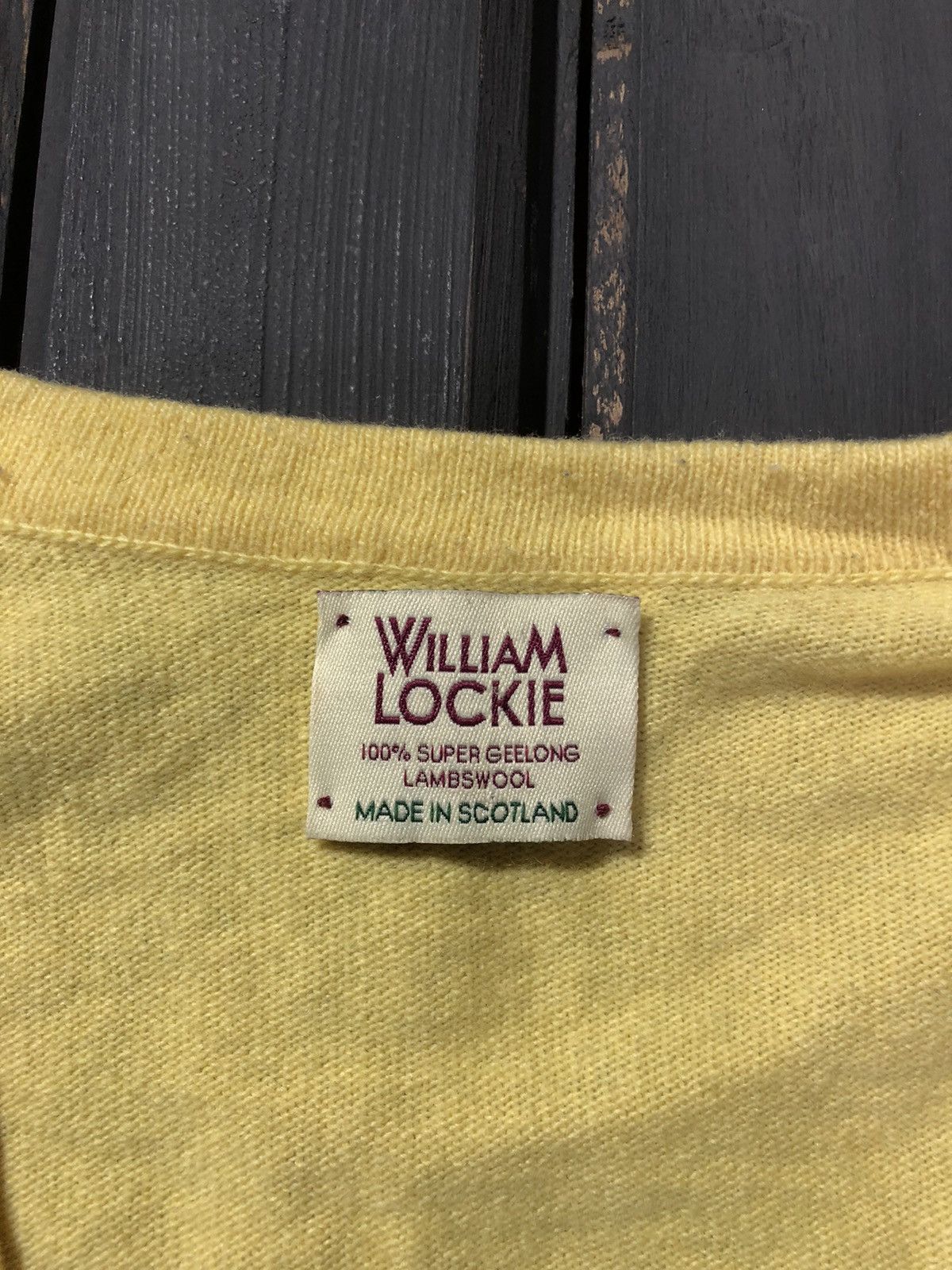 If Six Was Nine × Le Grande Bleu (L.G.B.) × William Lockie William Lockie Yellow Lambswool Scotland Mens Sweater 42 Size US XS / EU 42 / 0 - 3 Thumbnail