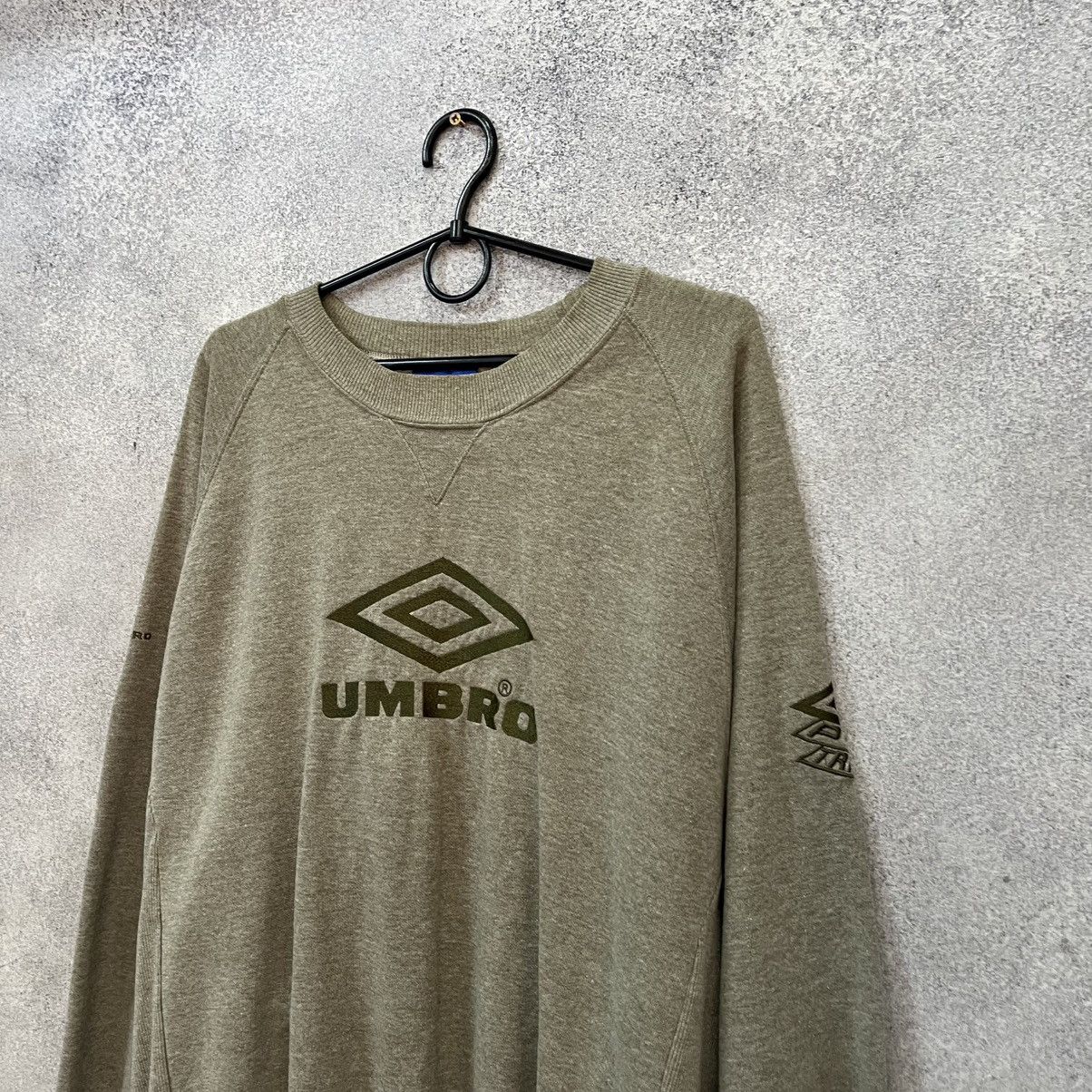Umbro Vintage Umbro sweatshirt big logo size XL fleece Size US XL / EU 56 / 4 - 3 Thumbnail