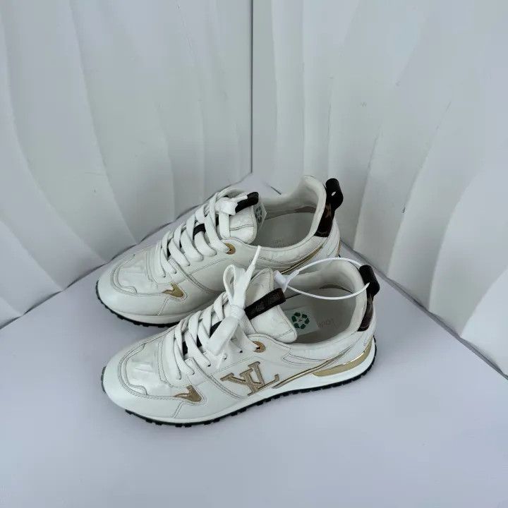 Louis Vuitton Louis Vuitton Run Away Sneakers for Women 0079 Size US 6 / IT 36 - 1 Thumbnail