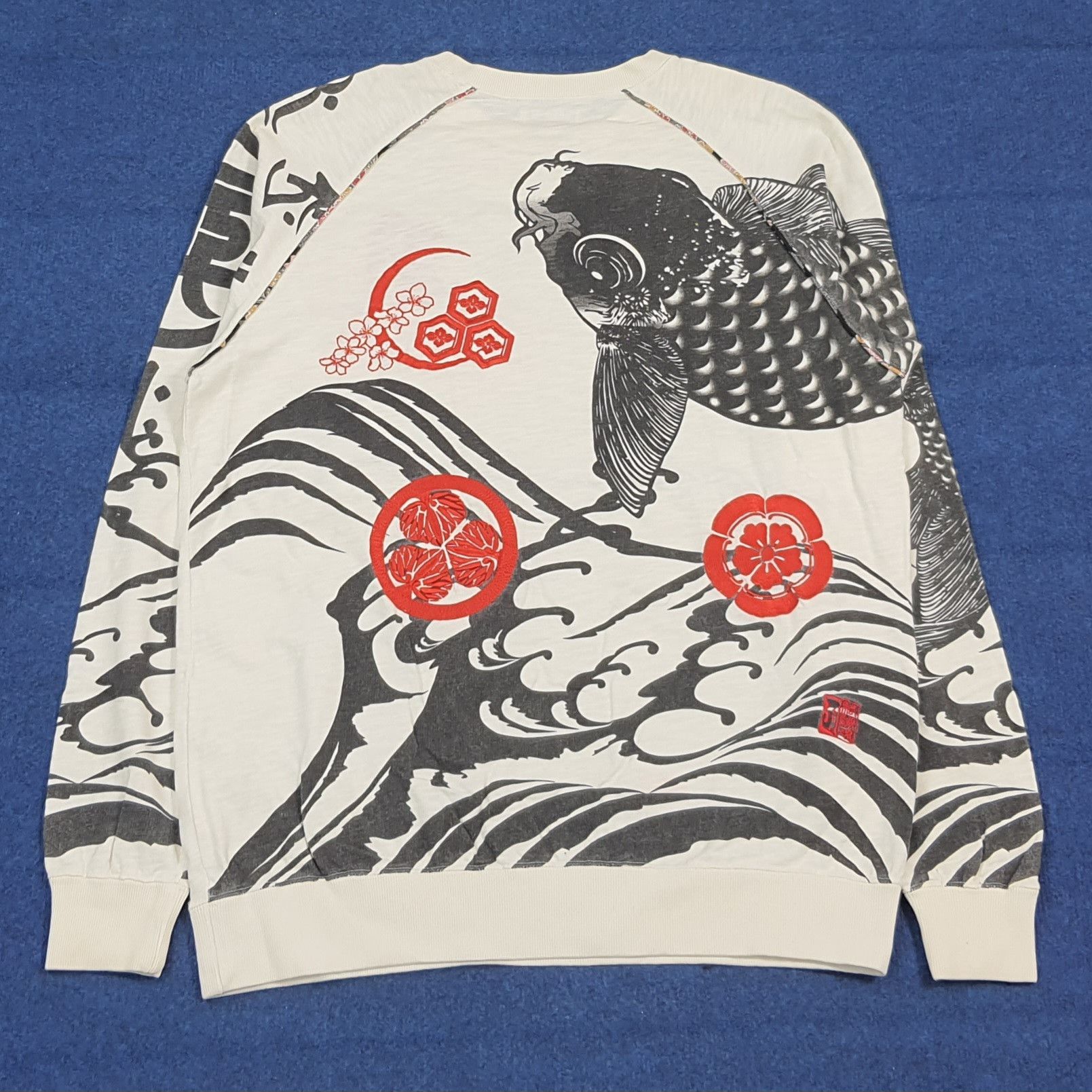 Karakuri Tamashii Vintage Karakuri Tamashi Japan Koi Fish Sweatshirt C291N16 Size US XL / EU 56 / 4 - 1 Thumbnail