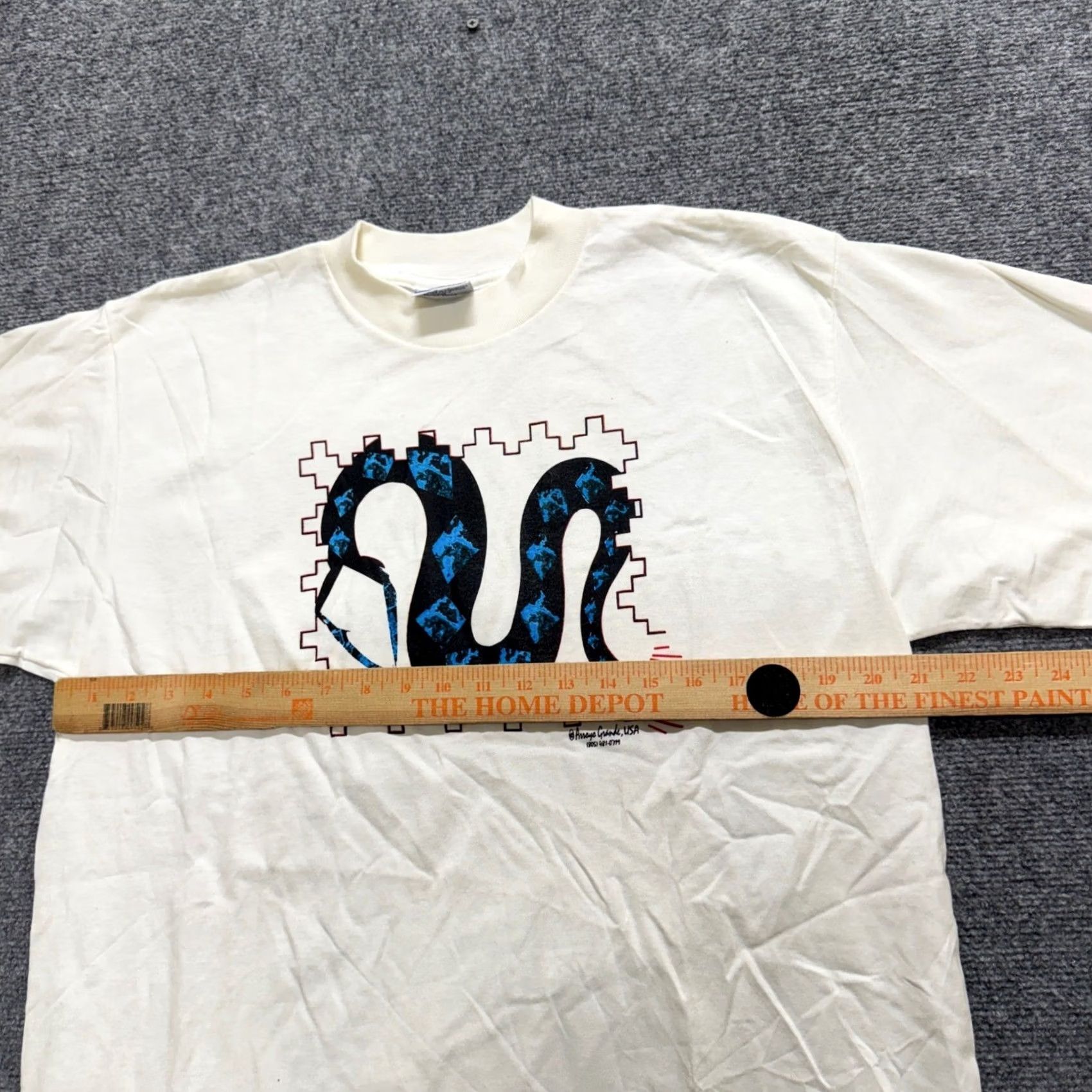 Vintage VINTAGE Unbranded T-shirt Snake Patterned All Sports 100% Cotton XL Men's Regular Single Stitch Shirt Mens XL Snake Patterned T-shirt Size US XL / EU 56 / 4 - 4 Thumbnail