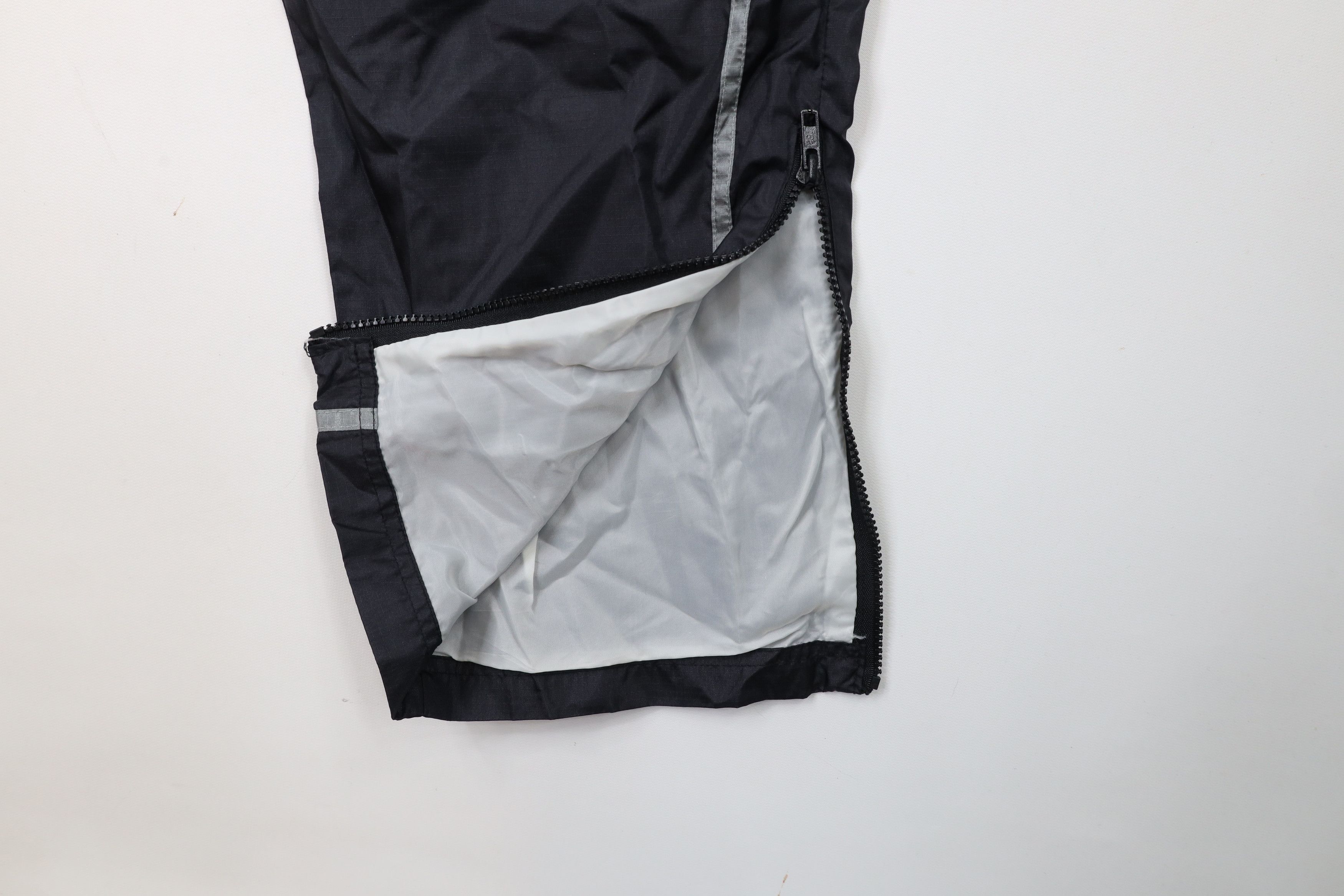 Reebok × Vintage Vintage 90s Reebok Logo Lined Nylon Windbreaker Pants Black Size US 36 / EU 52 - 6 Thumbnail