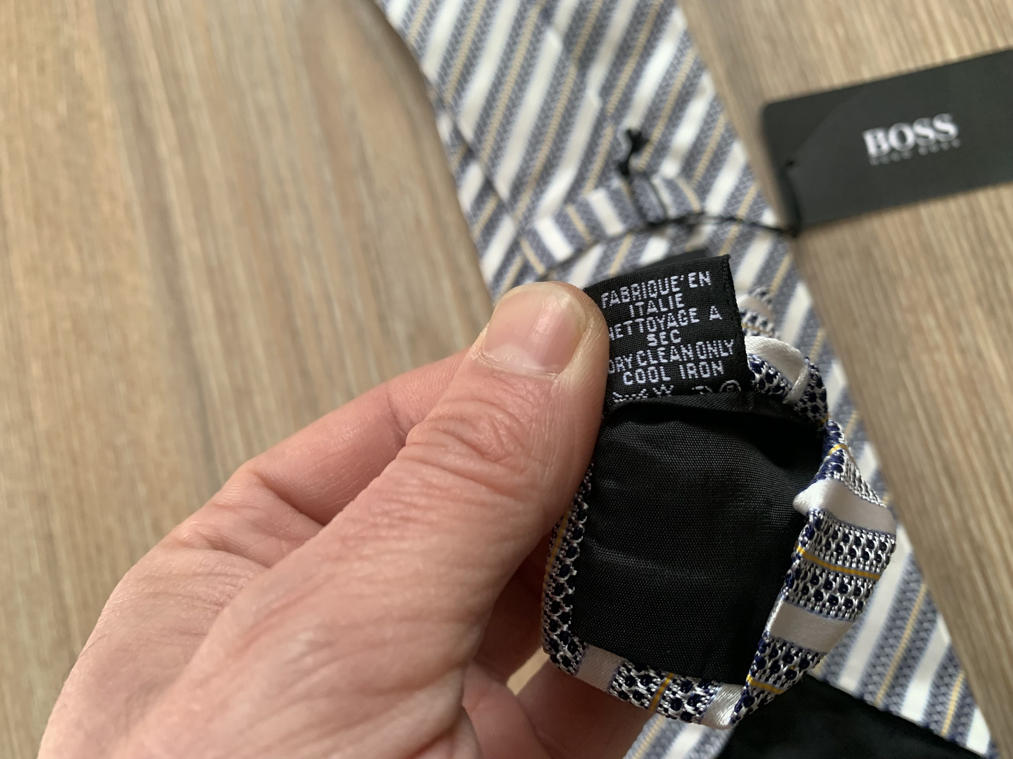 Hugo Boss Hugo Boss White Striped Silk Tie Size ONE SIZE - 9 Thumbnail