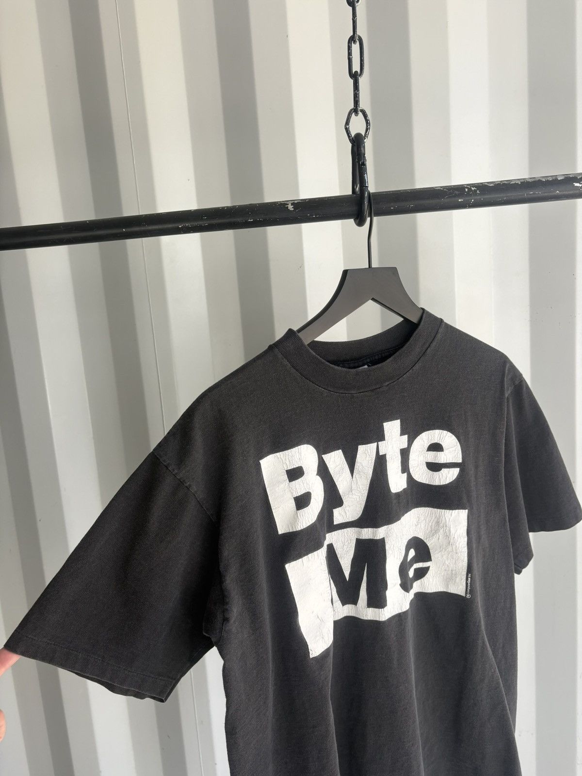 Vintage Vintage Byte Me Shirt Thrashed Faded Grunge Band Humor Size US XL / EU 56 / 4 - 5 Thumbnail