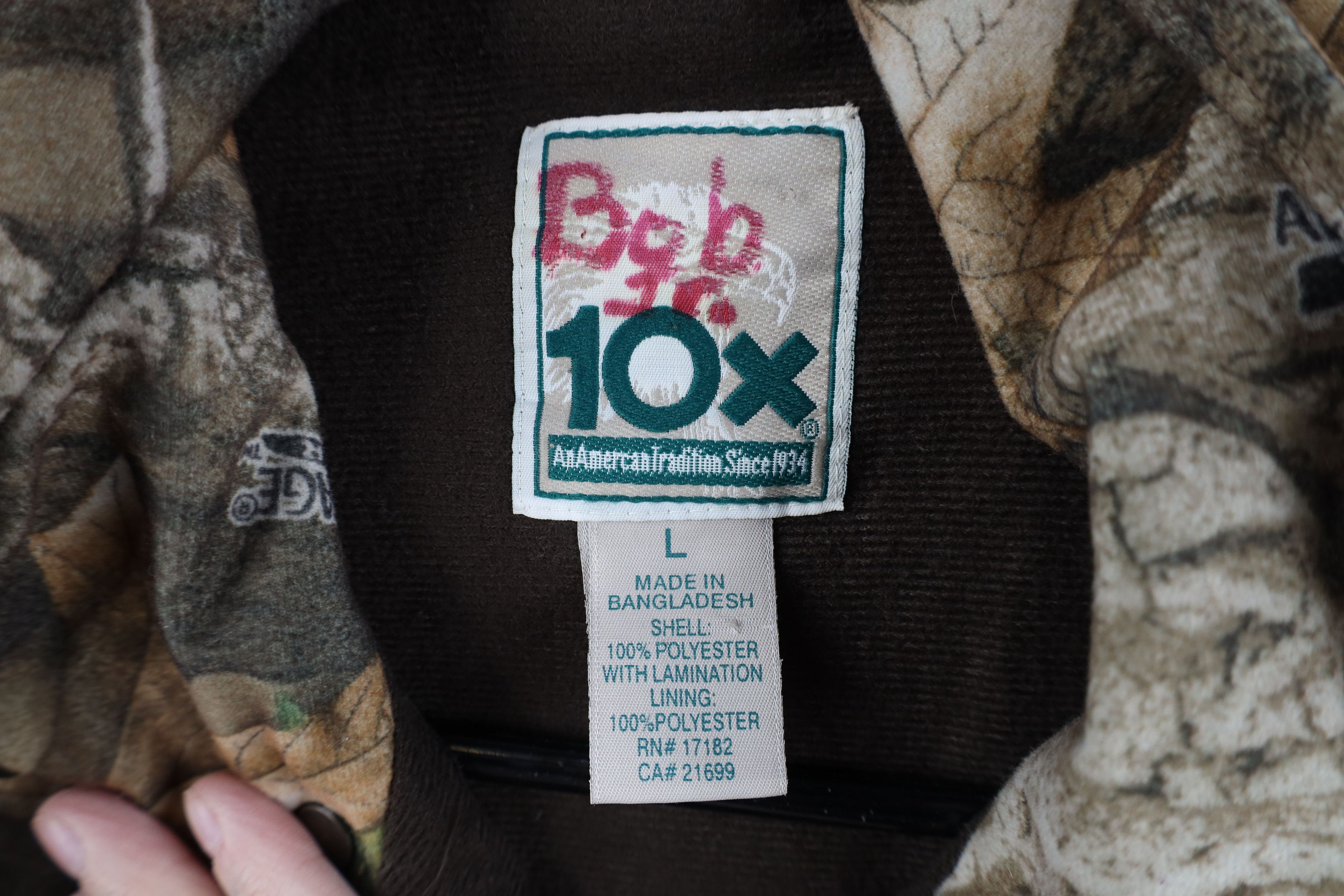 Vintage Vintage 90s Streetwear Timber Camouflage Hooded Jacket Size US L / EU 52-54 / 3 - 4 Thumbnail