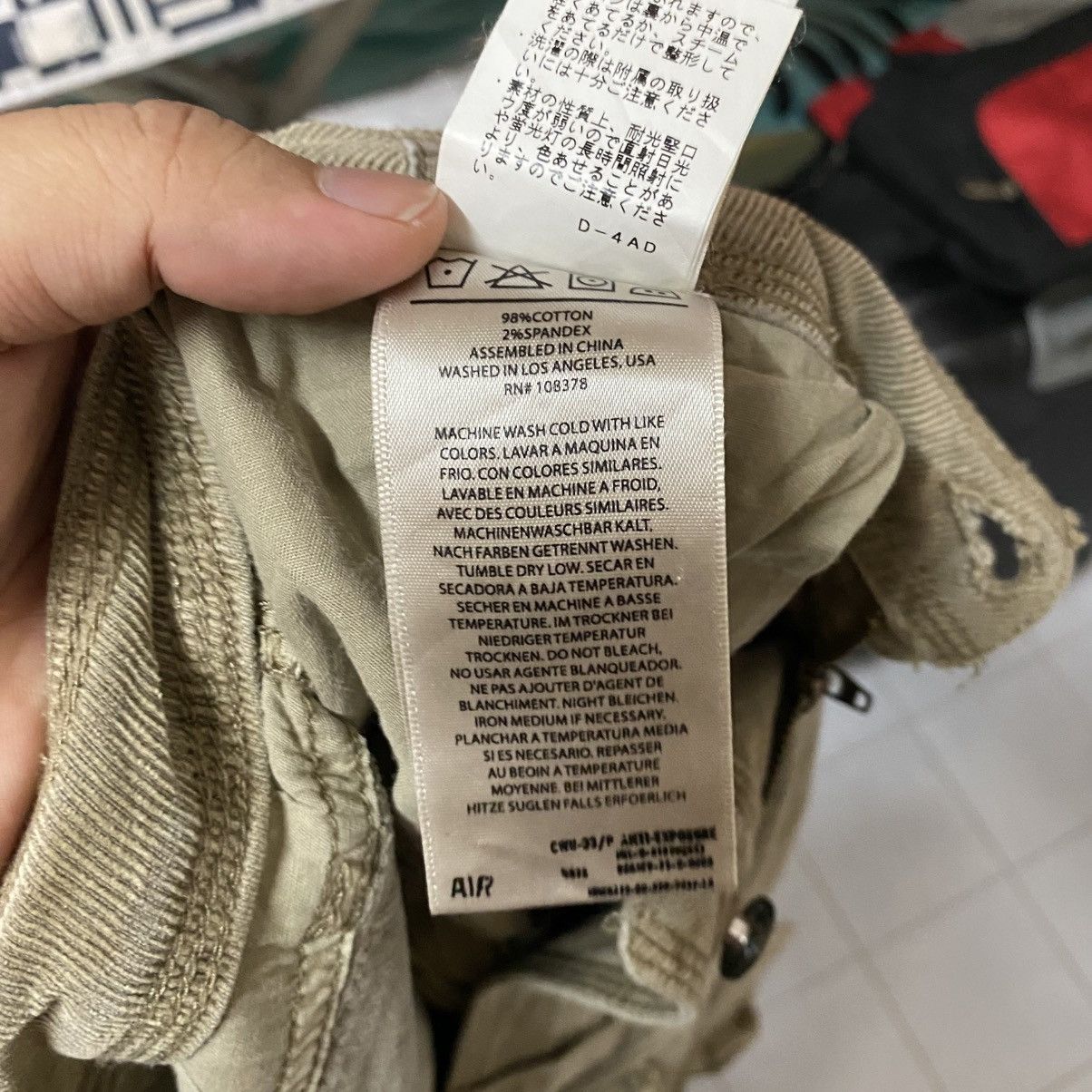 Jimmy Taverniti DL Jimmy Taverniti Beige Cargo Multipocket Pants #C1220 Size US 31 - 23 Thumbnail
