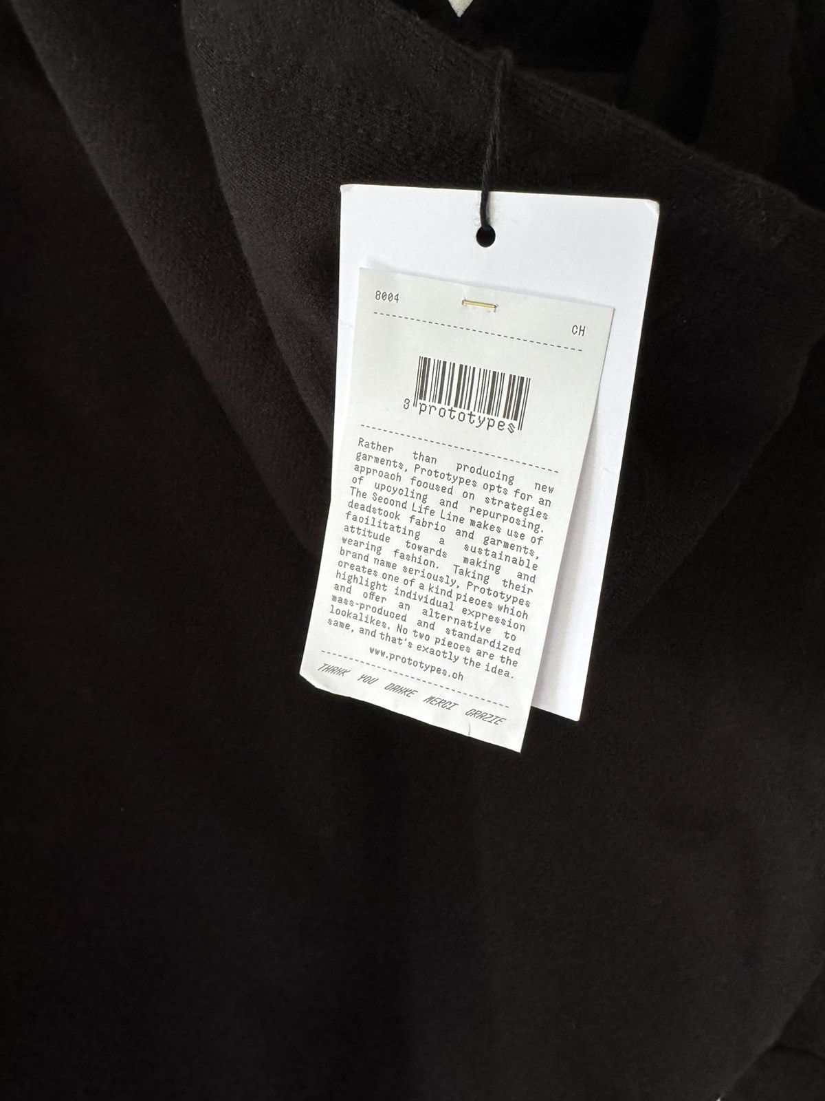 Prototypes Cropped gloved hoodie « HARD » Size US M / EU 48-50 / 2 - 11 Thumbnail