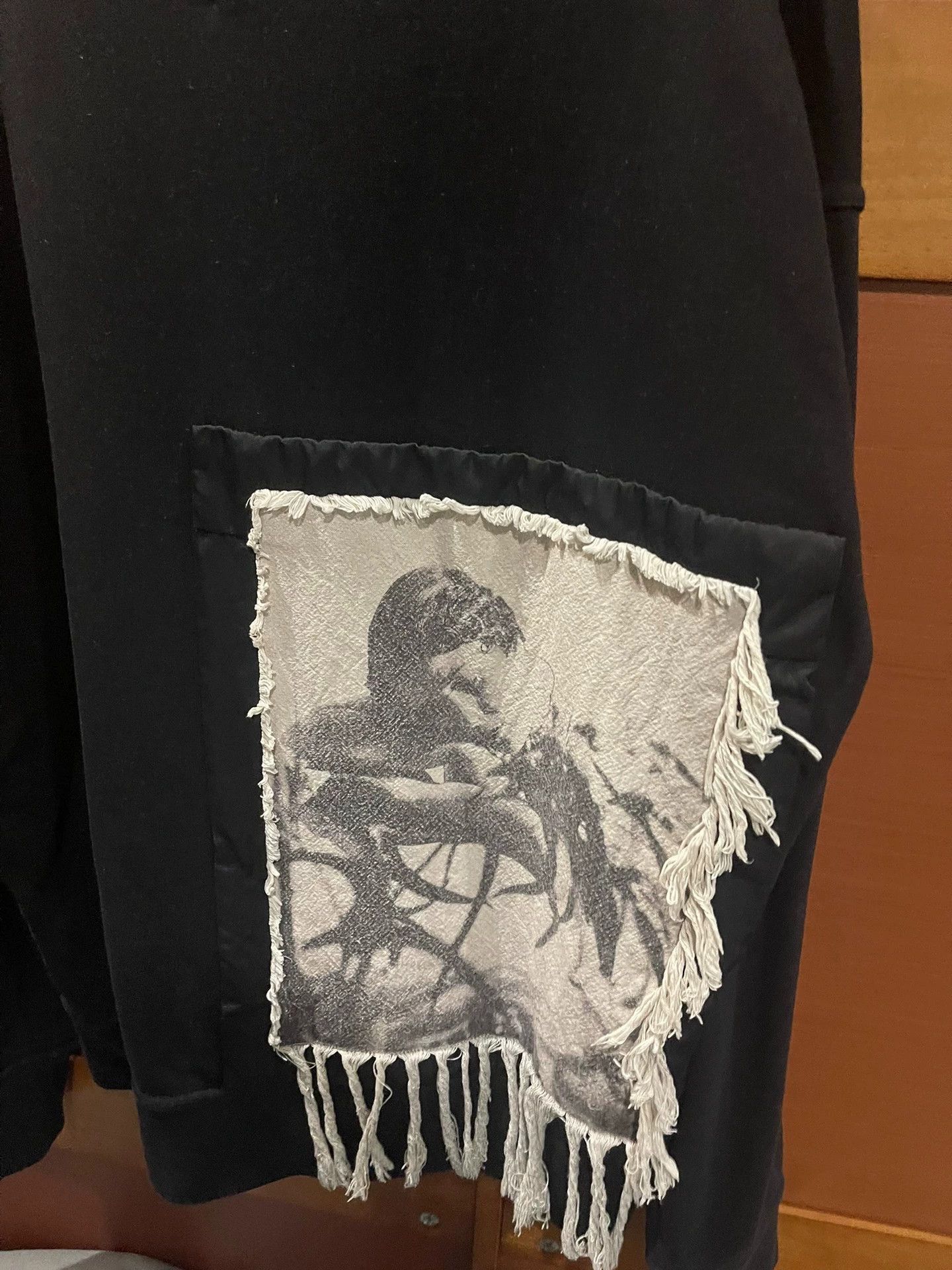 Jil Sander Jil Sander Artist Fringe Applique LS Sweatshirt M Size US M / EU 48-50 / 2 - 2 Thumbnail