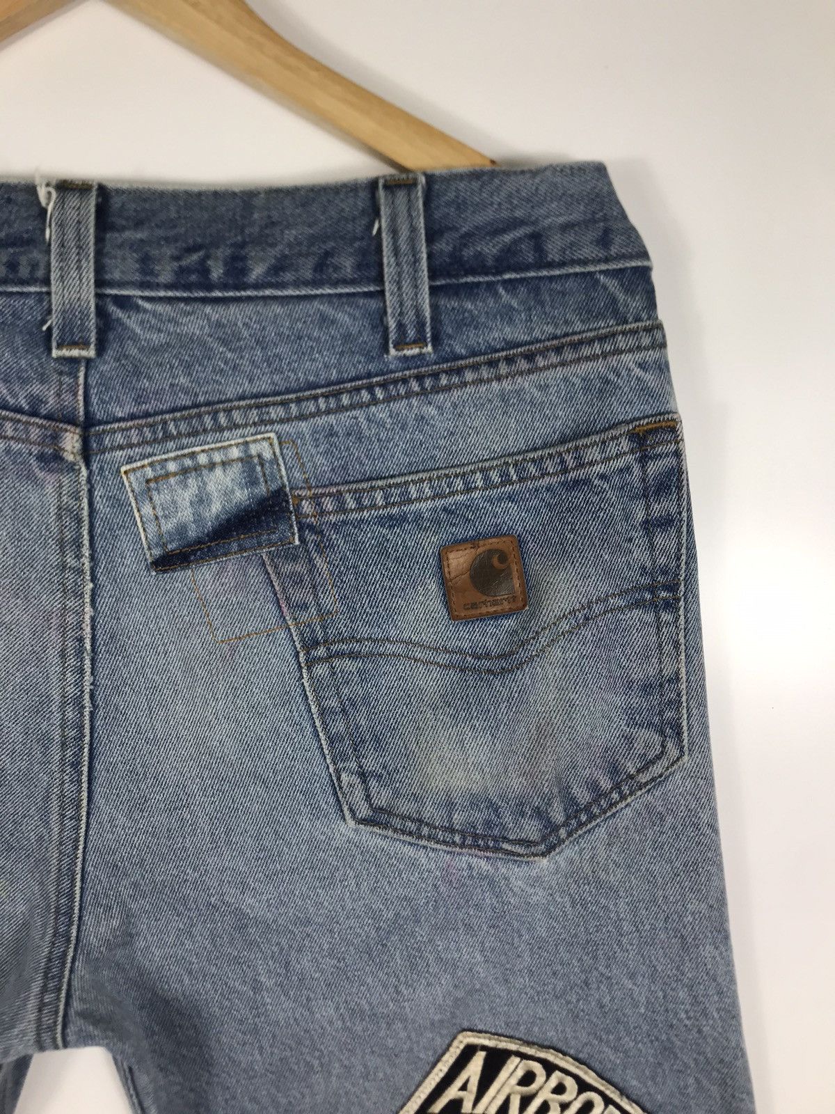 Carhartt ⚡️Light Wash Carhartt Pacthes Denim Jean Shorts 35X24 Size US 35 - 16 Thumbnail