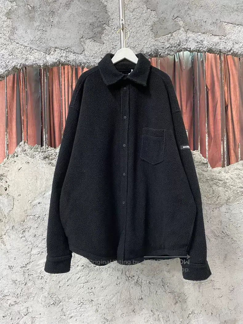 Balenciaga Balenciaga Teddy bear sleeve label shirt jacket Size US S / EU 44-46 / 1 - 1 Thumbnail