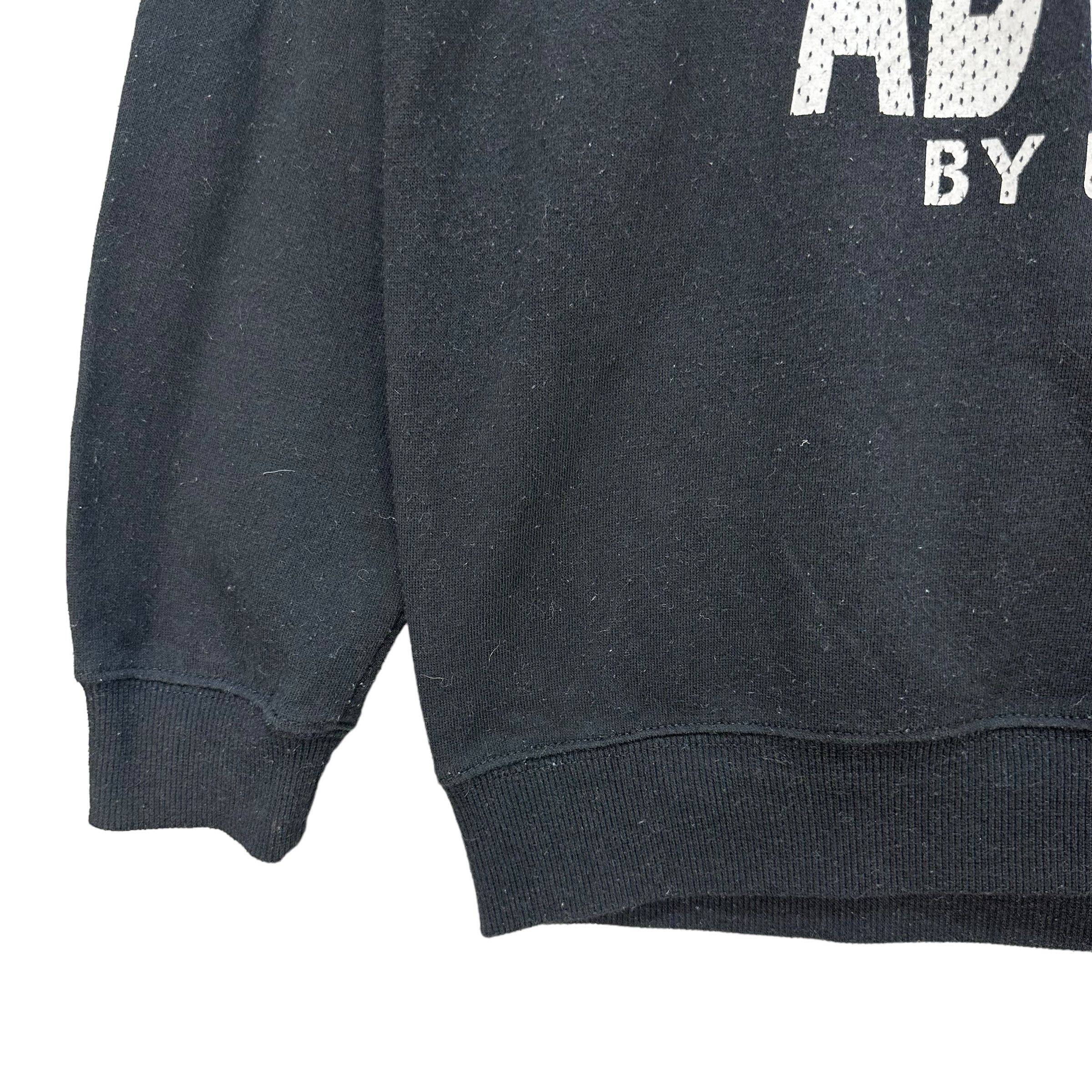 Japanese Brand UITTG BABY Big Logo Graphic Print Sweatshirts #9197-69 Size US L / EU 52-54 / 3 - 5 Thumbnail