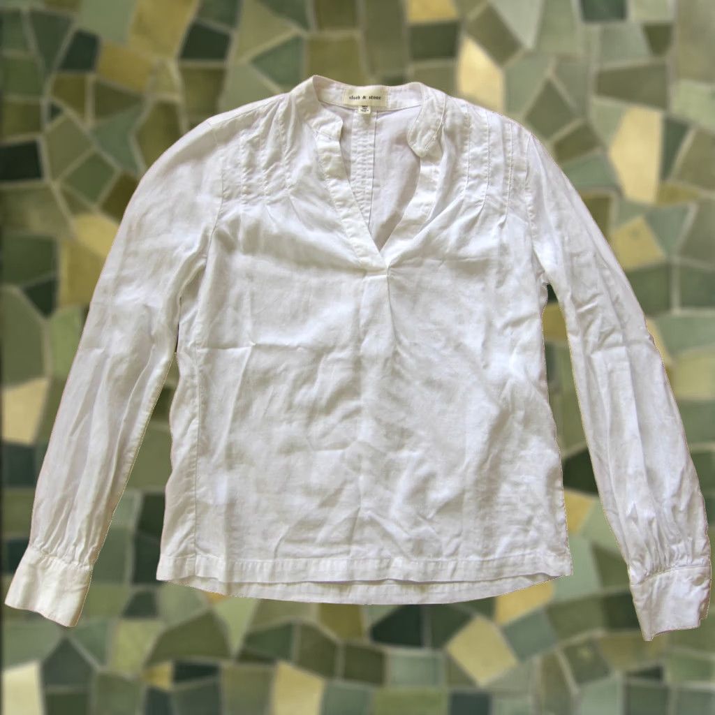 CLOT Cloth & Stone Blouse Women's 2XS Long Sleeve V-Neck Rayon White Solid Casual Shirt Size XXS / US 00 / IT 34 - 1 Thumbnail